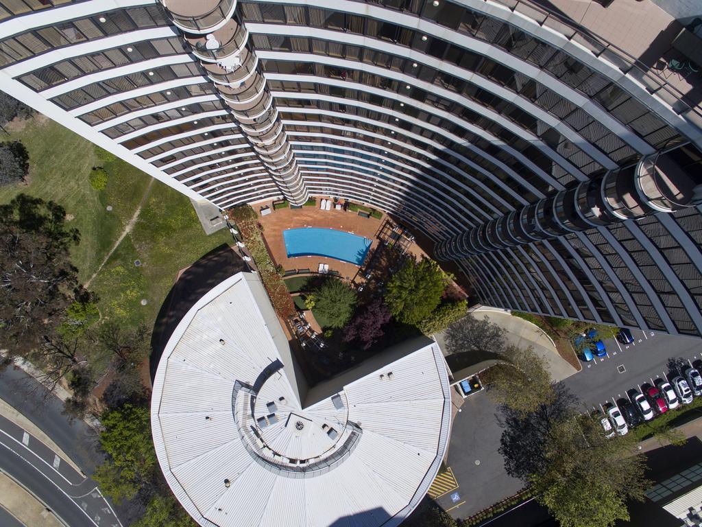 BreakFree Capital Tower Canberra by null