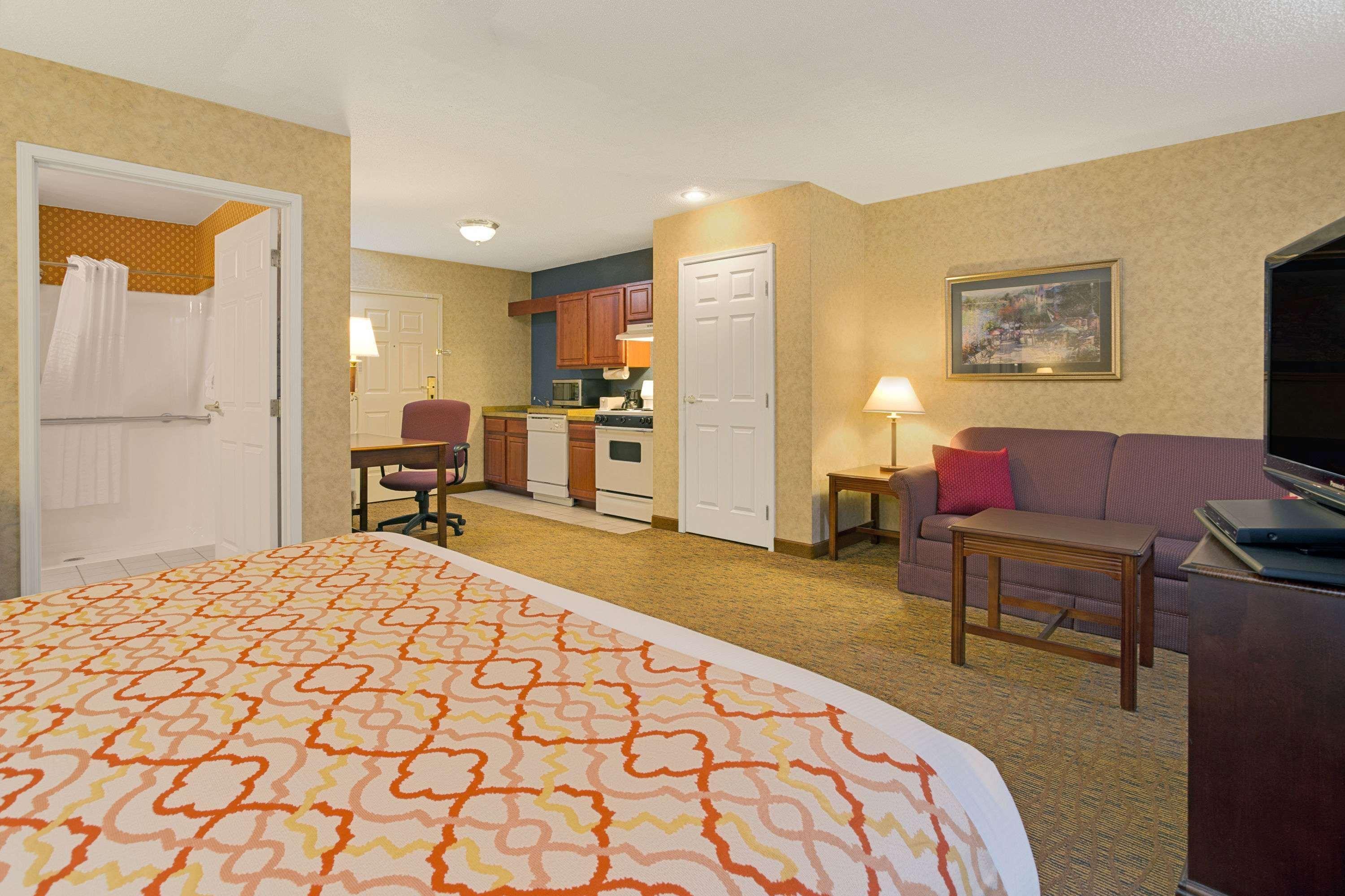 Hawthorn Suites By Wyndham Cincinnati