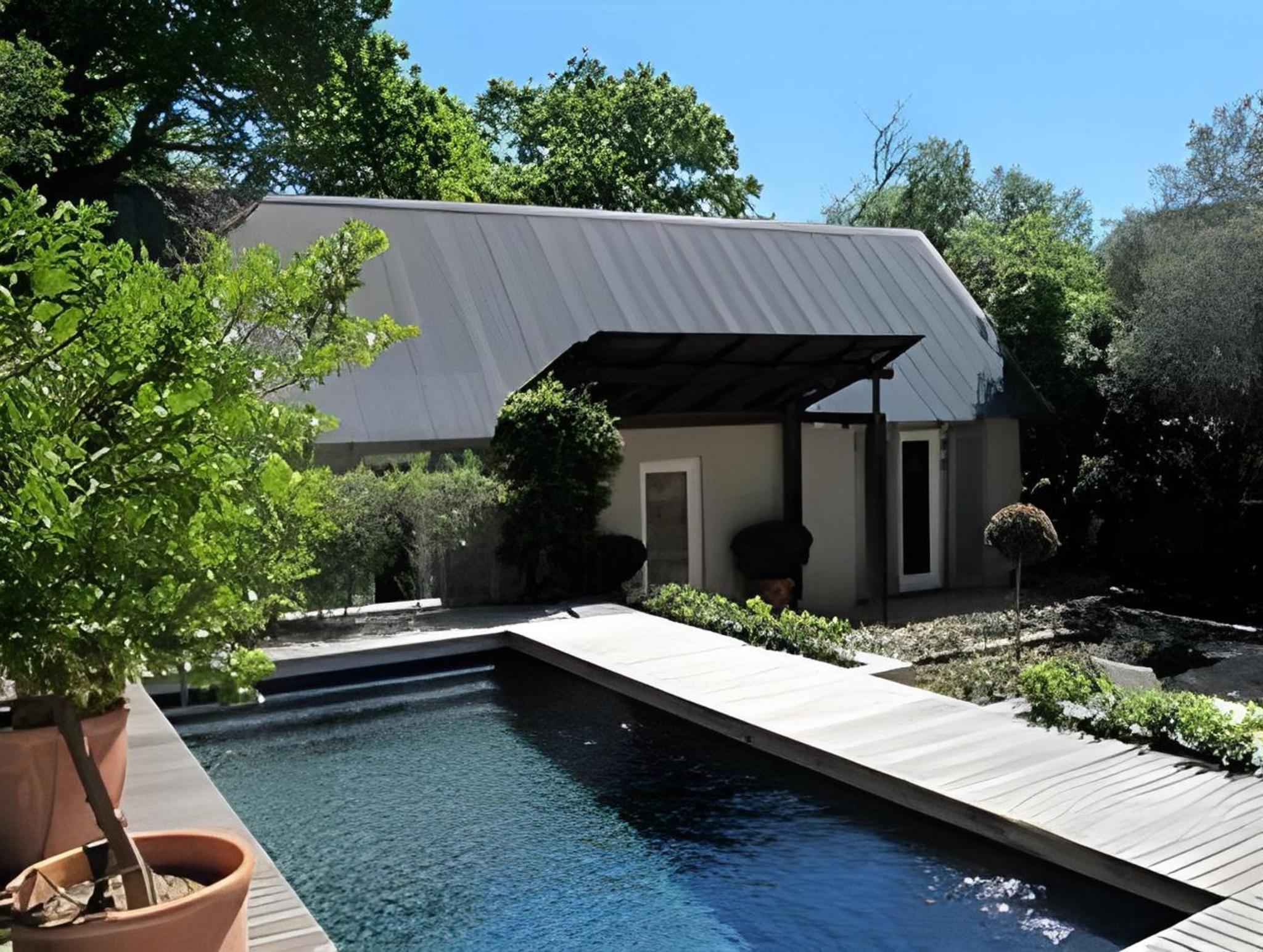 Four Rosmead Boutique Hotel