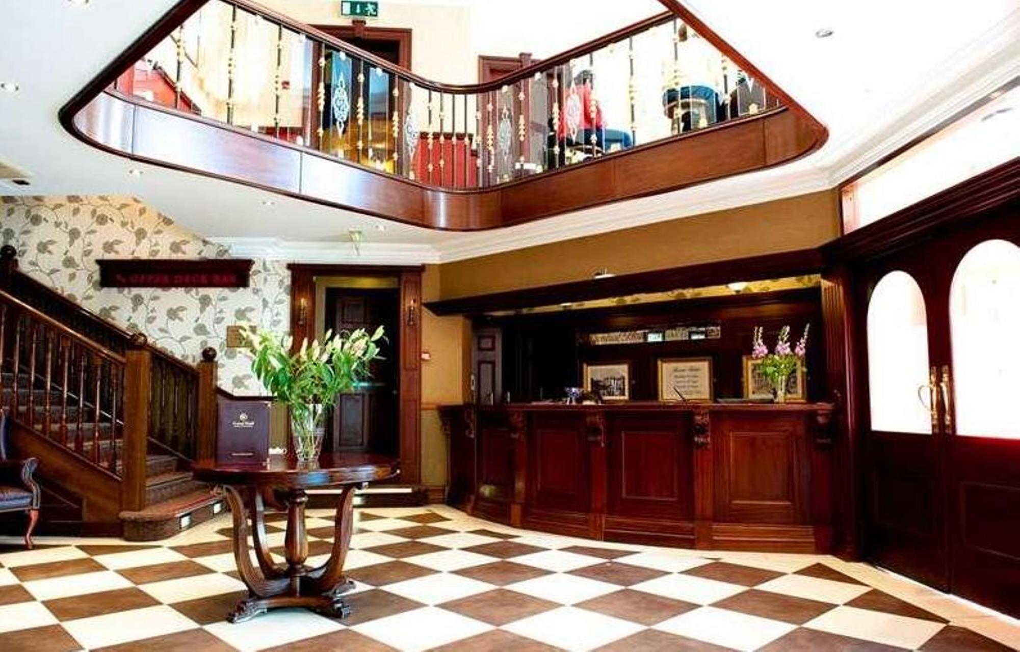 The Central Hotel Donegal by null