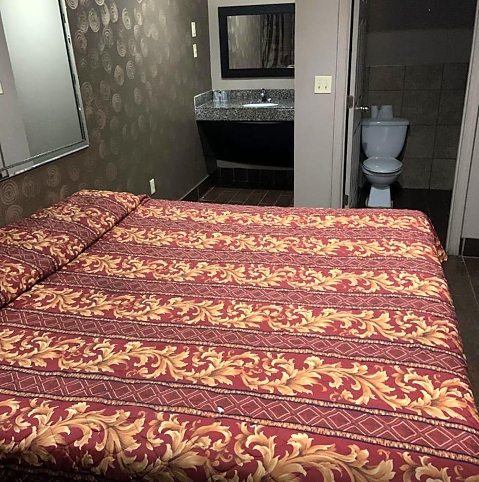 Royal Relax Inn Fairmont City