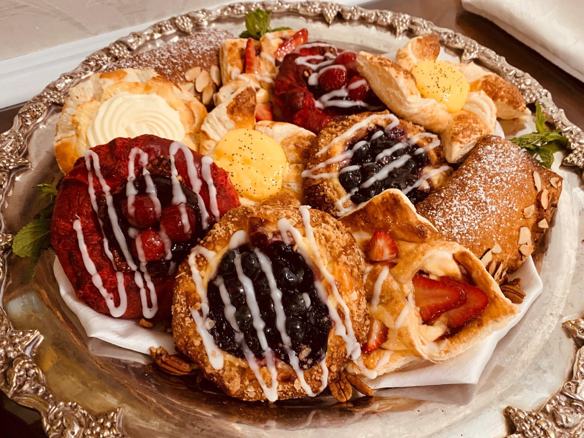 Market Pavilion Hotel by null