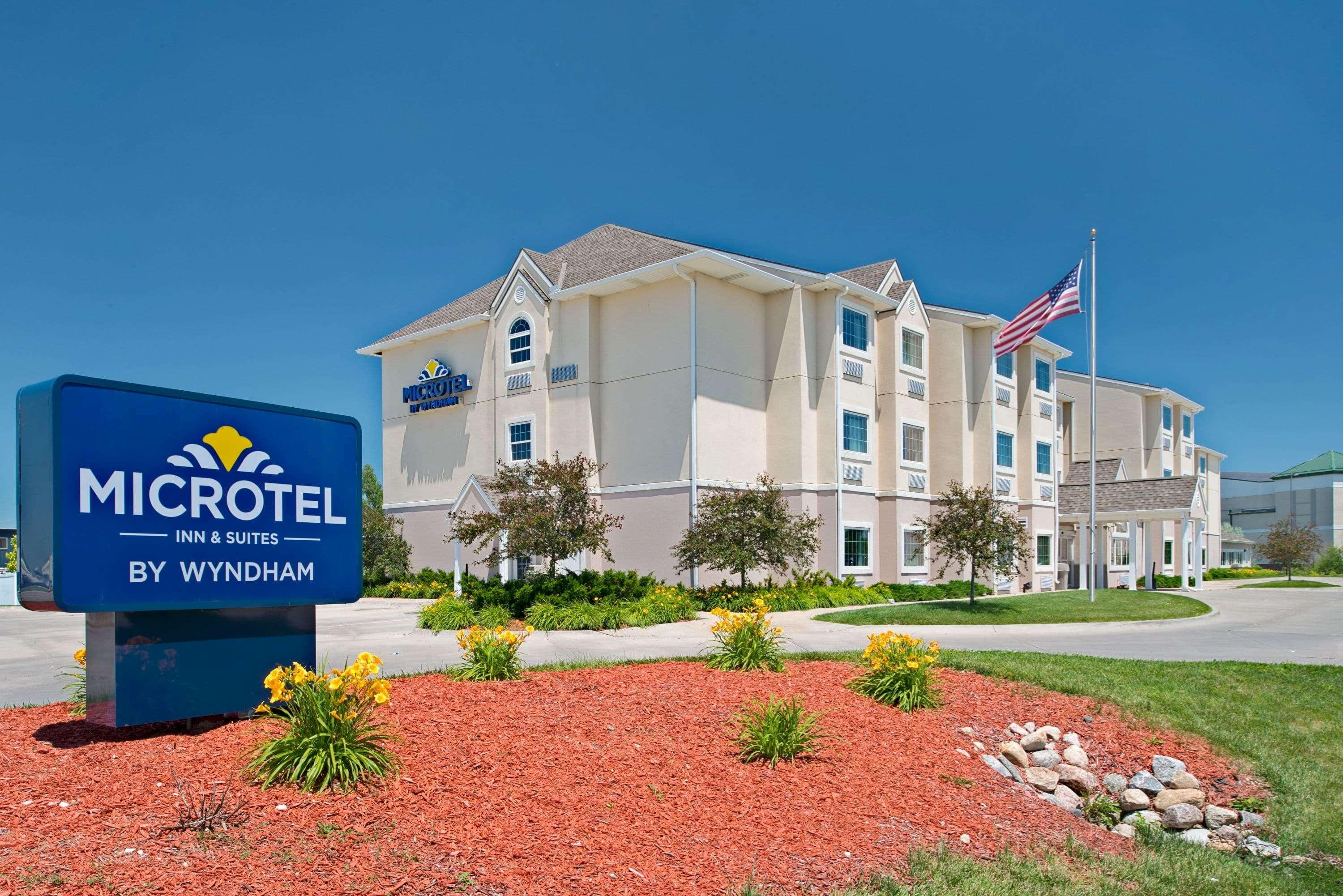 Microtel Inn & Suites by Wyndham Council Bluffs/Omaha image