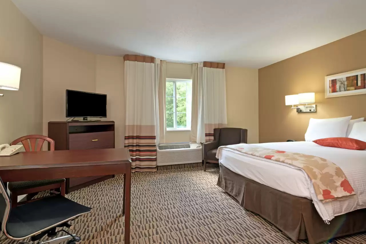 MainStay Suites Charlotte - Executive Park