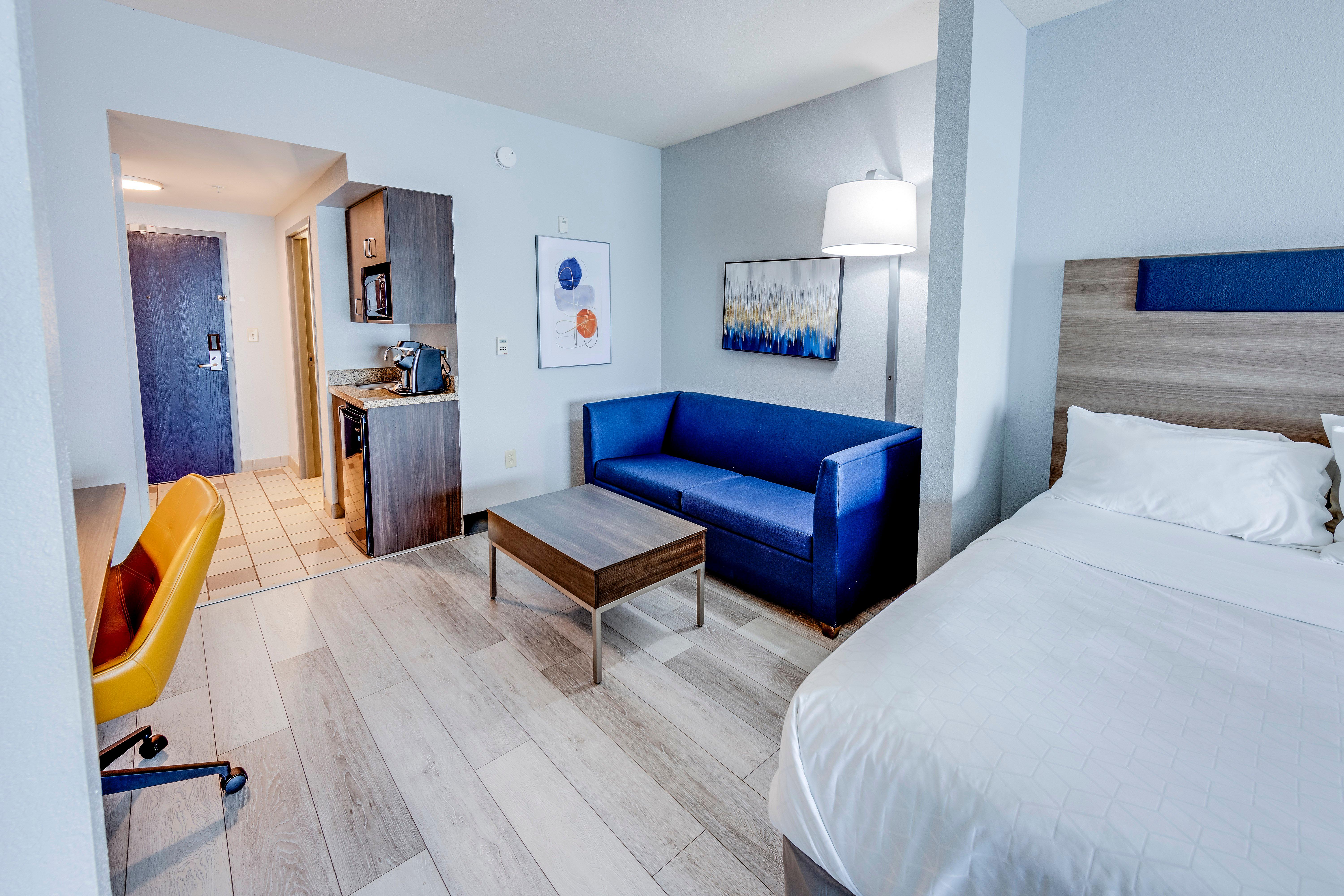 Holiday Inn Express Hotel & Suites Columbus Univ A