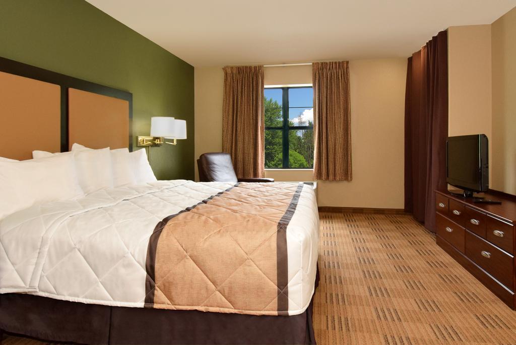 Extended Stay America - Stockton - March Lane