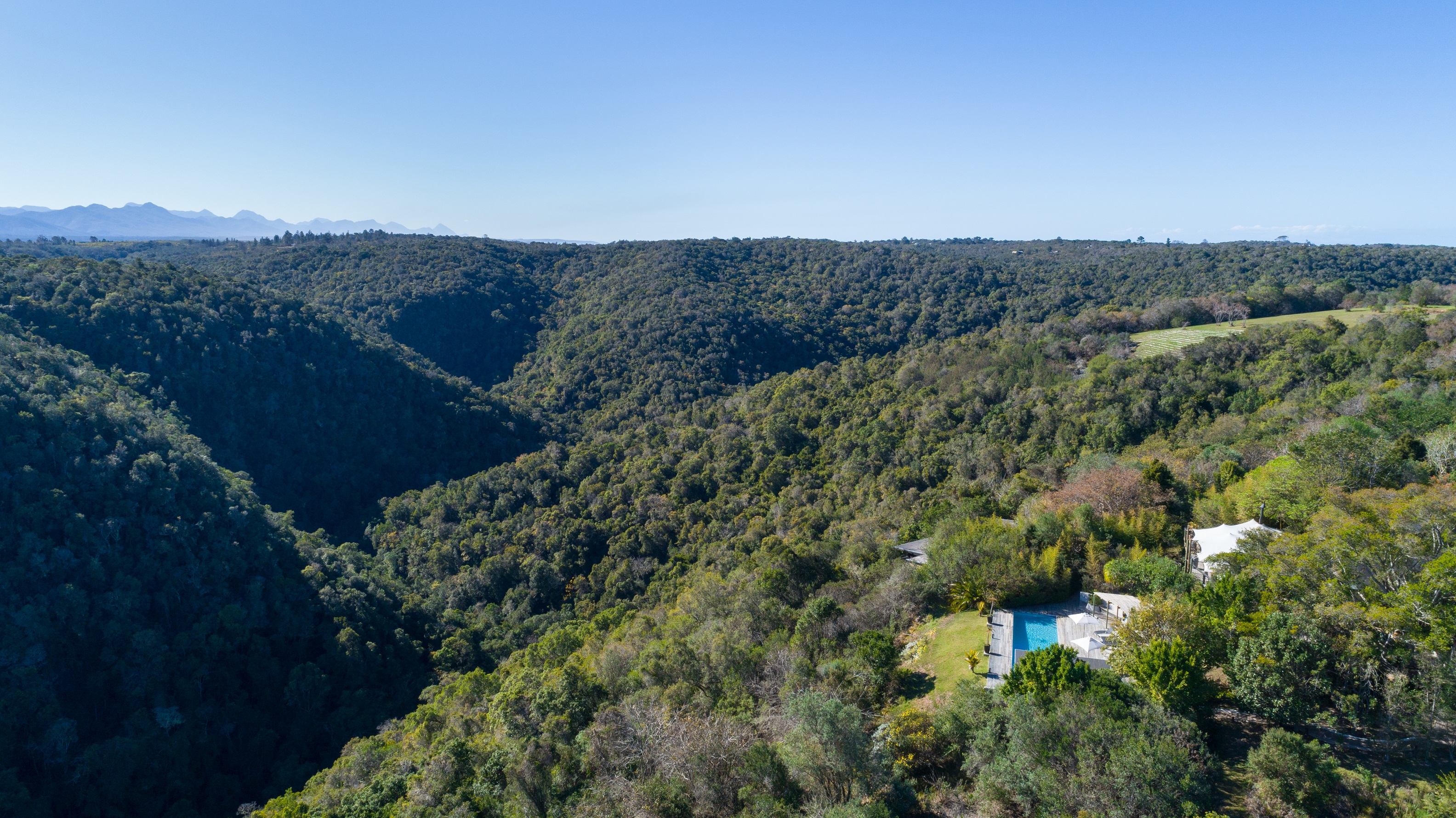 Hog Hollow Country Lodge by null