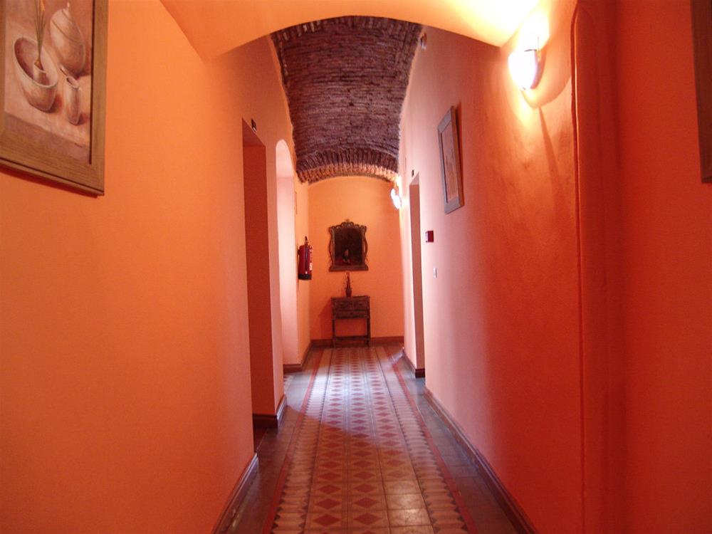 Hostal San Miguel by null