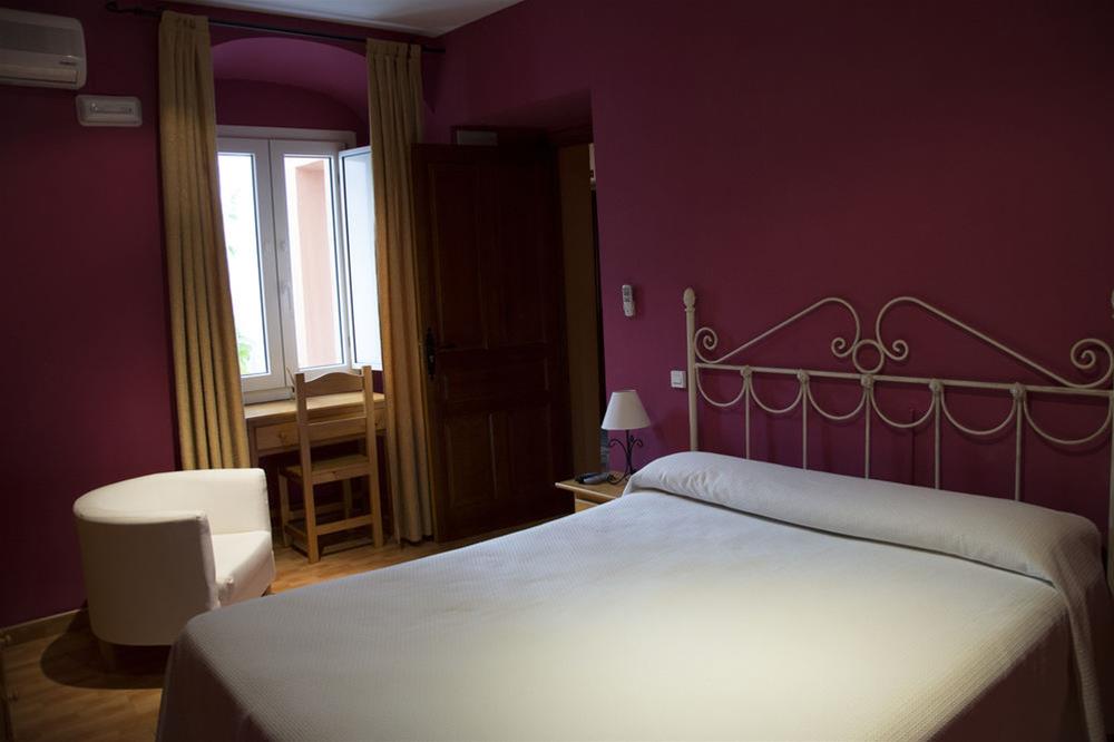 Hostal San Miguel by null