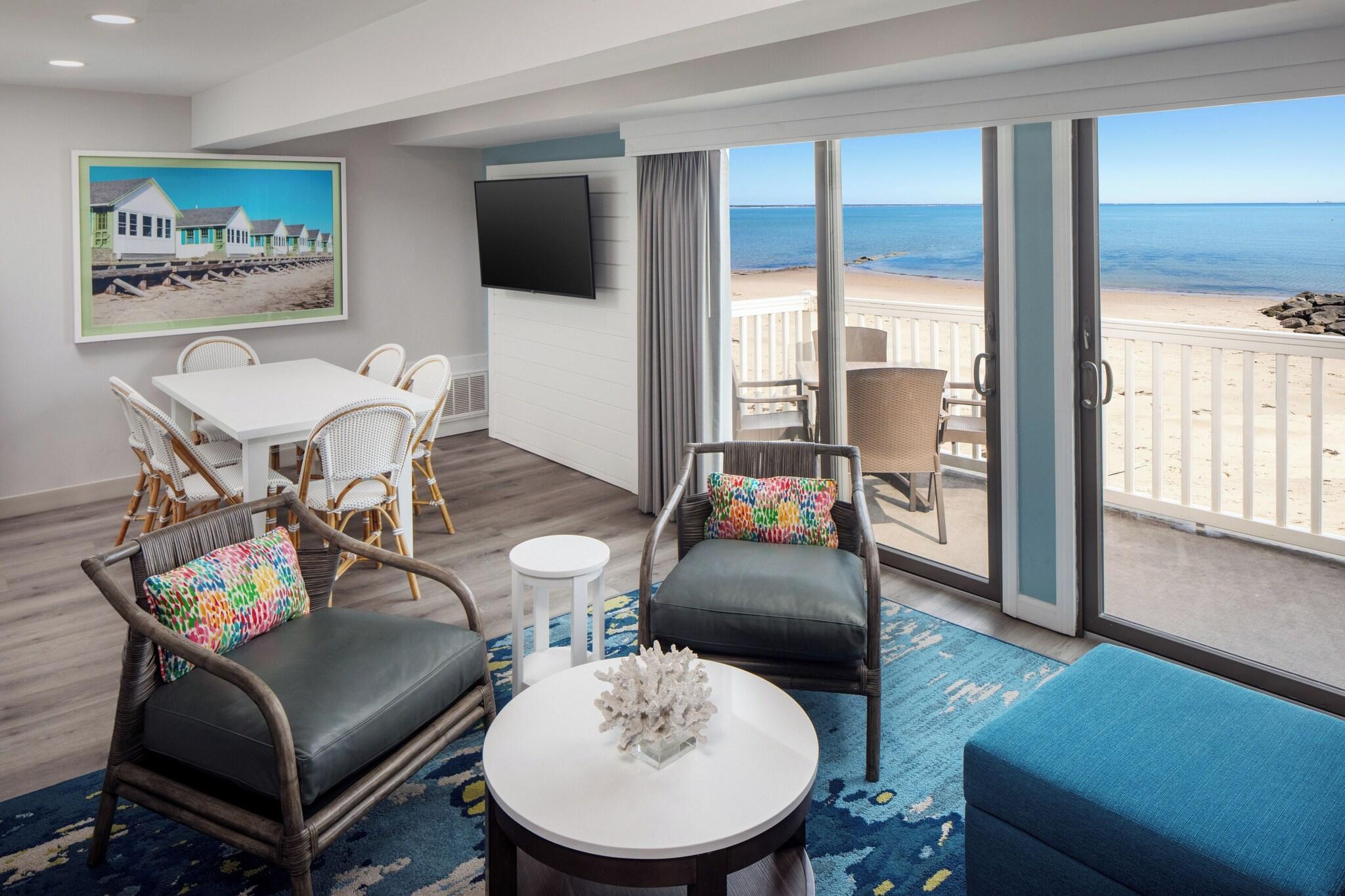 Surfside Hotel & Suites