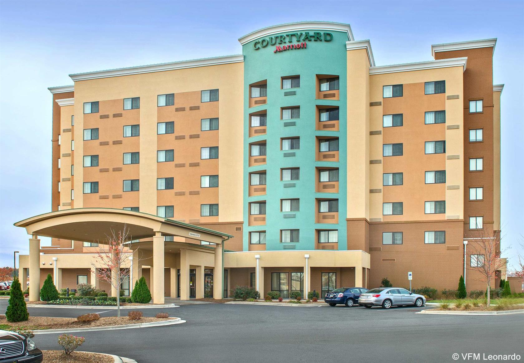 Courtyard by Marriott Charlotte Concord image