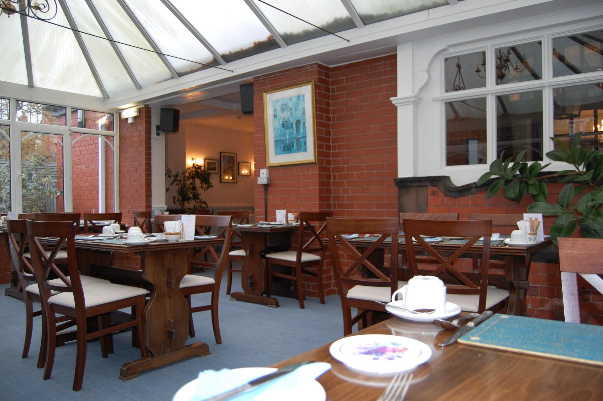 Chester Court Hotel