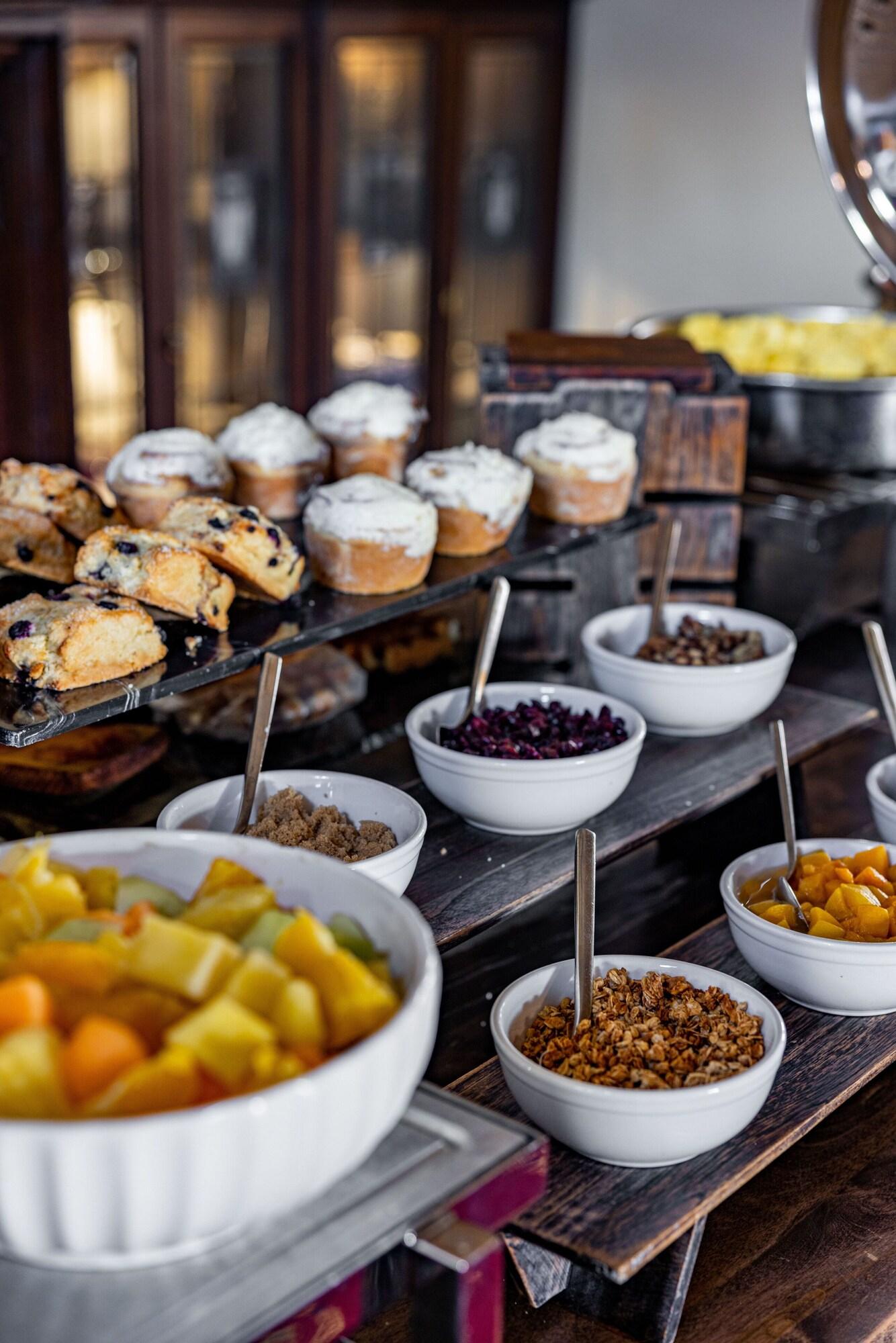 Glidden House by null