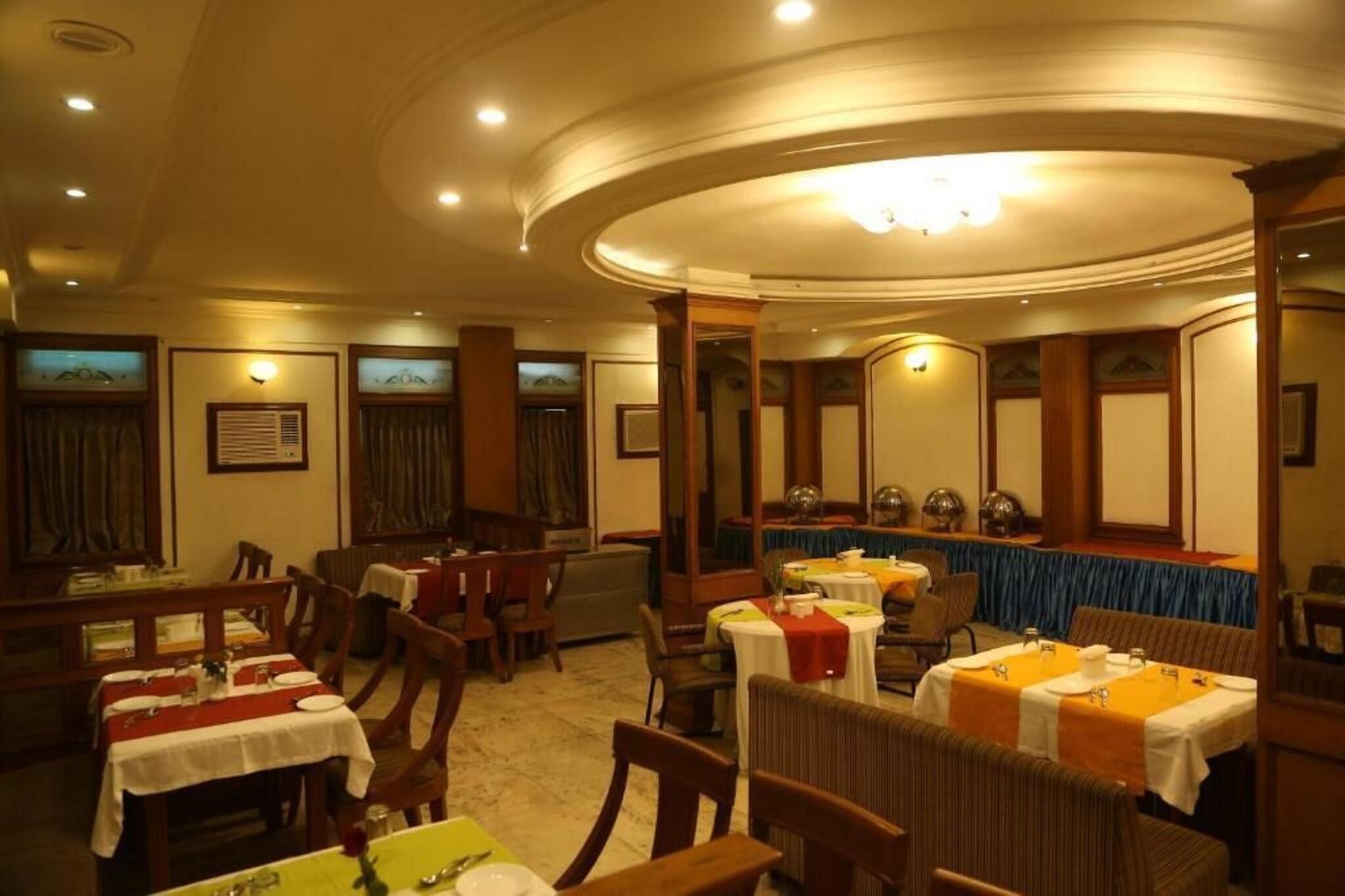 The Mount Manor
