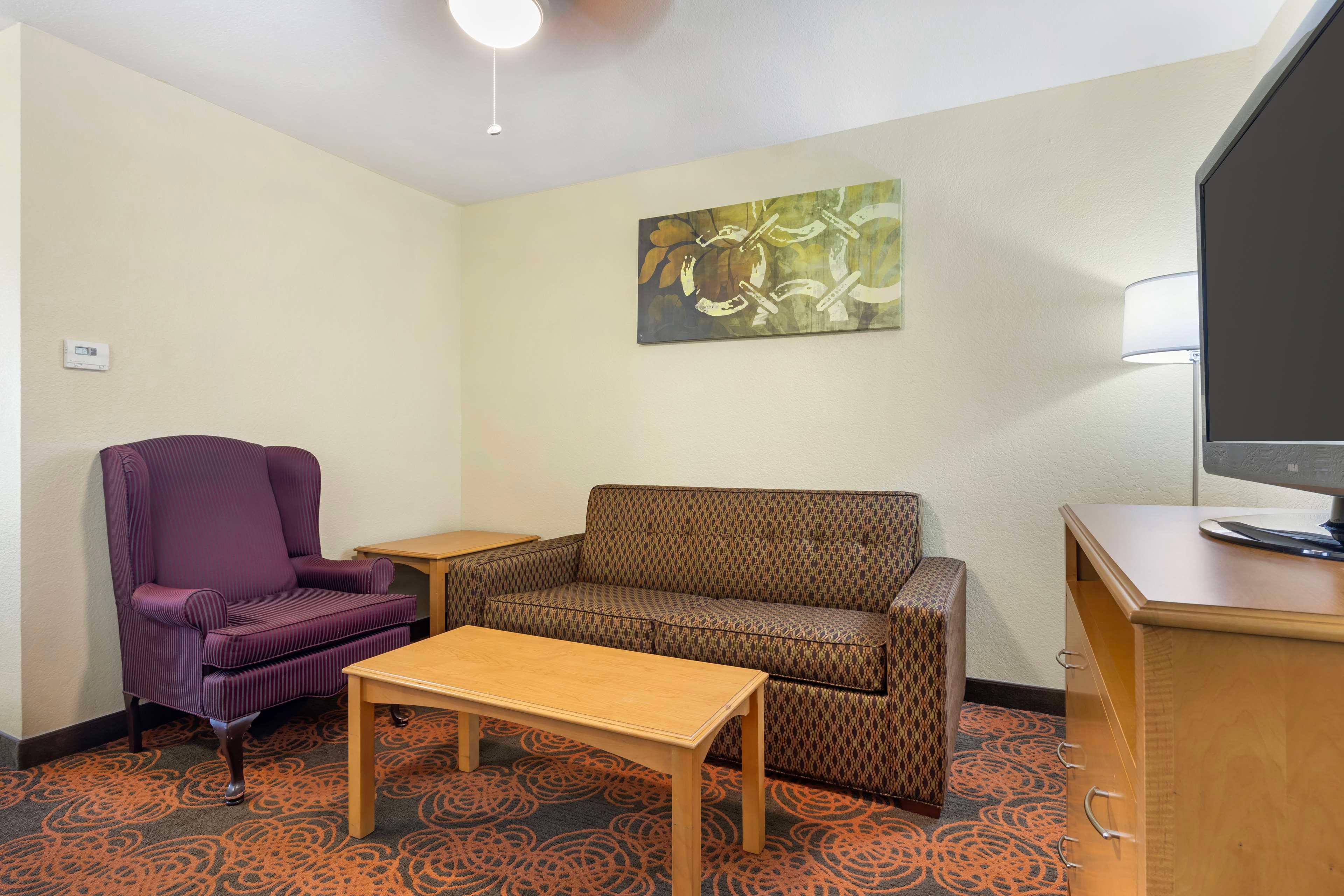Best Western Plus Waco North