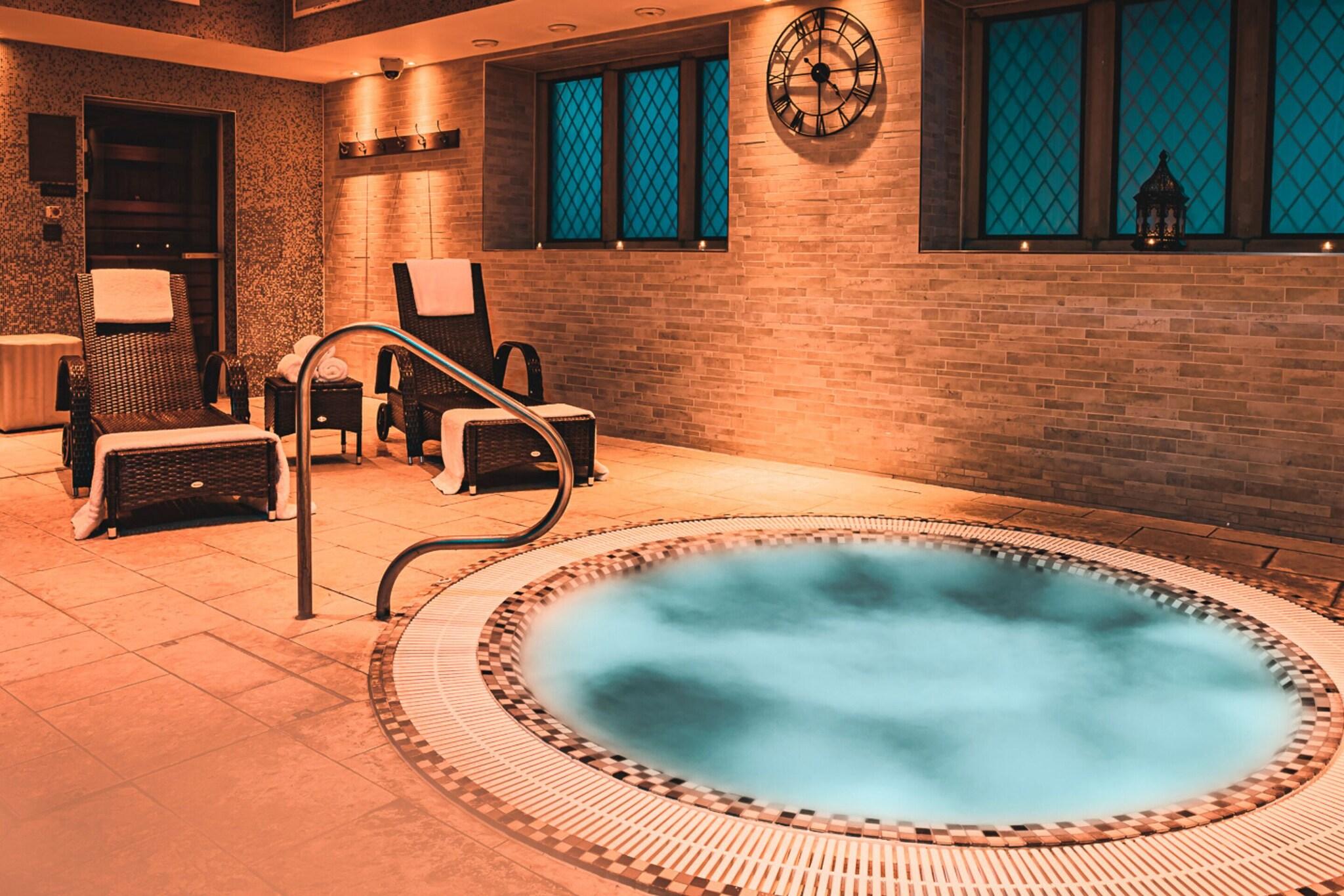 Ellenborough Park by null