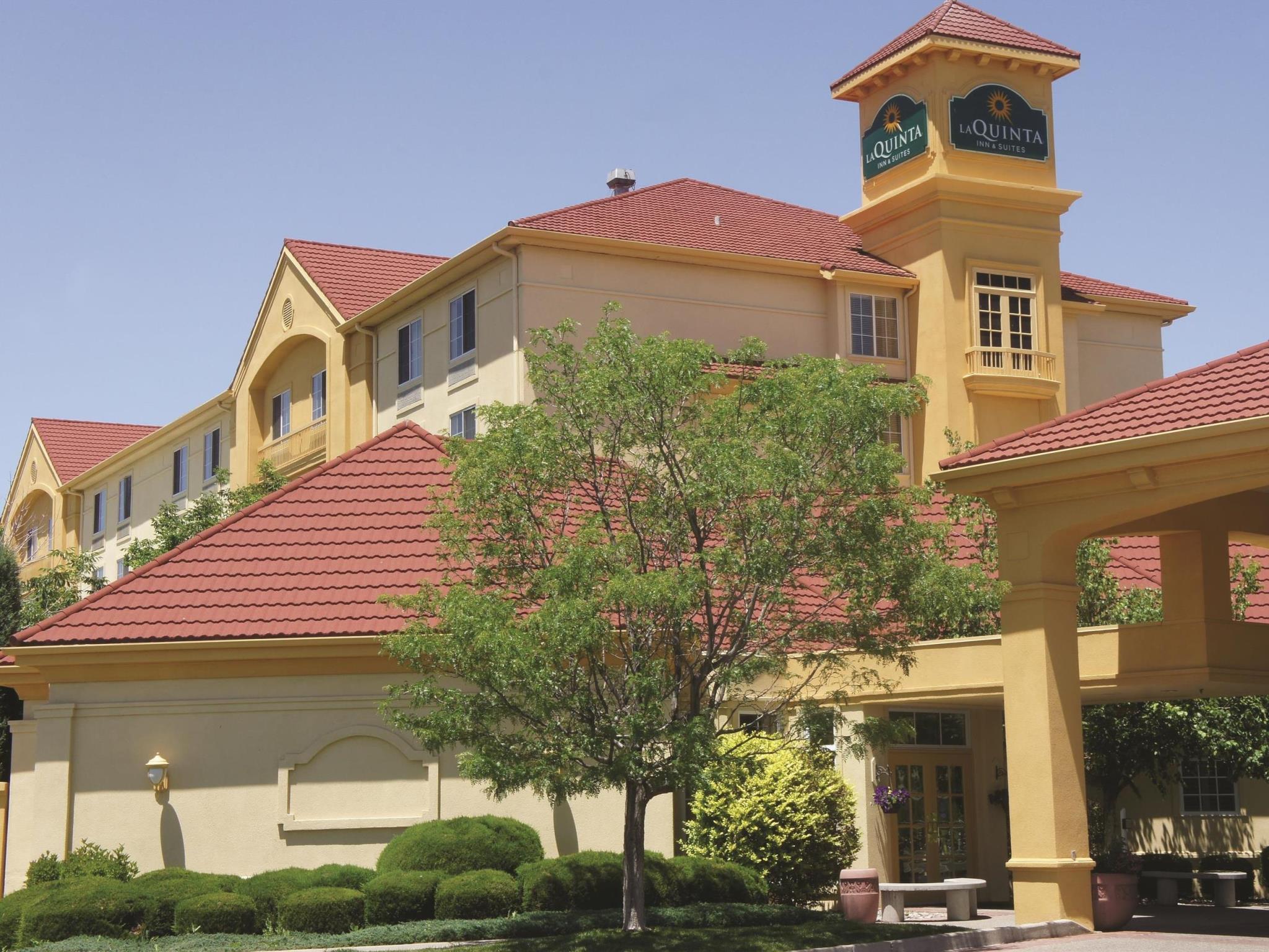 La Quinta Inn & Suites by Wyndham Grand Junction image