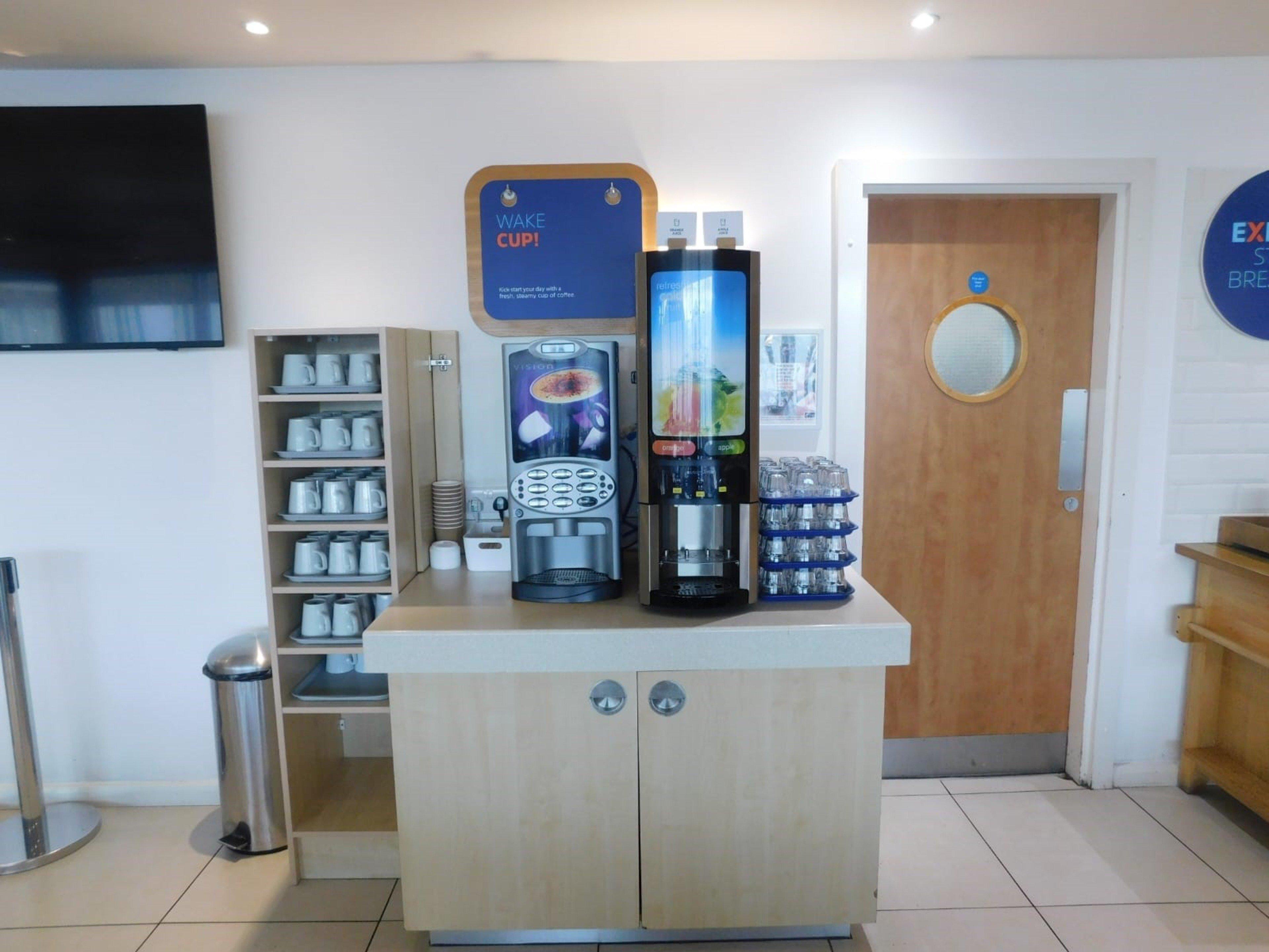 Holiday Inn Express Nuneaton
