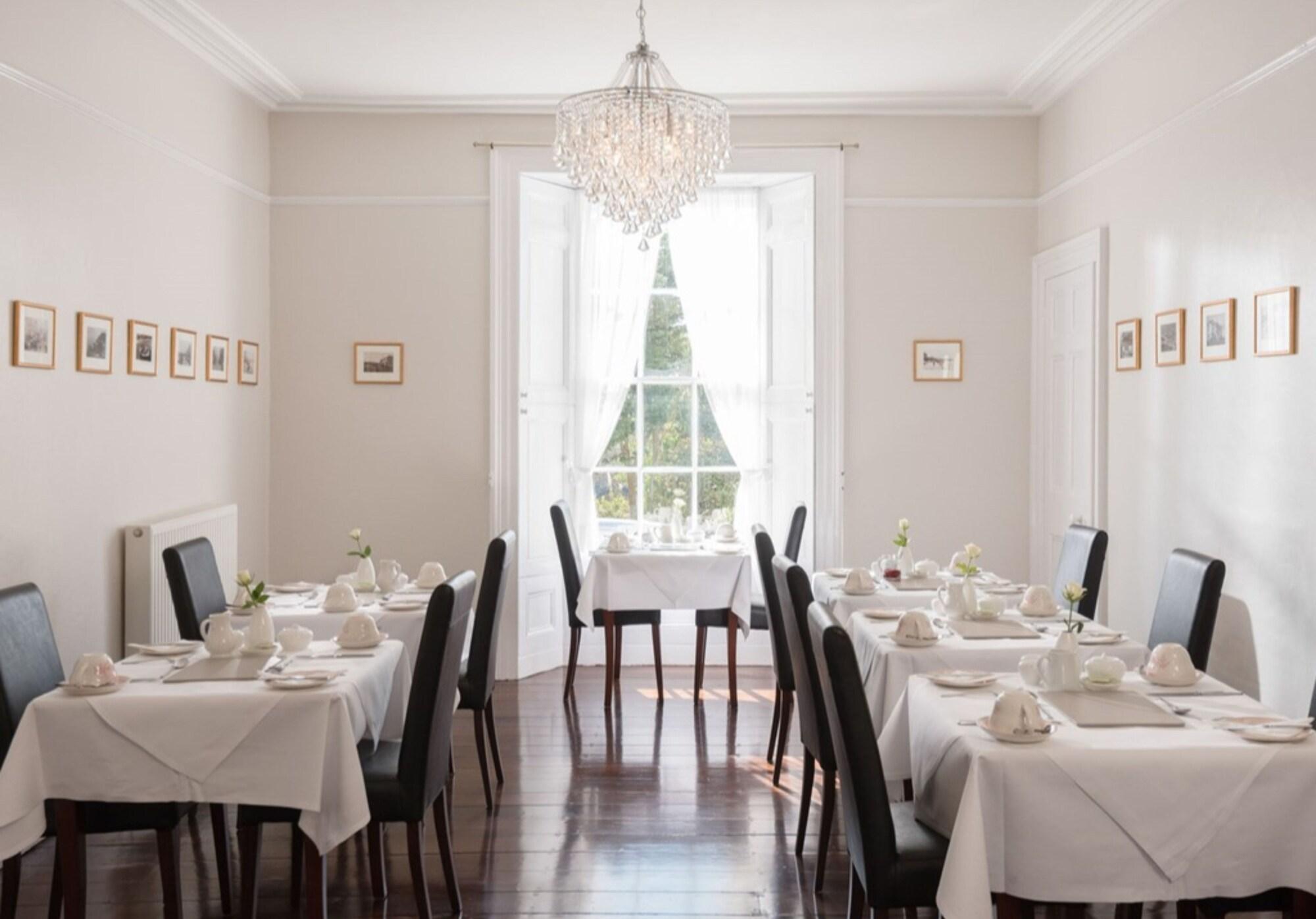 Camilla House - Guest house