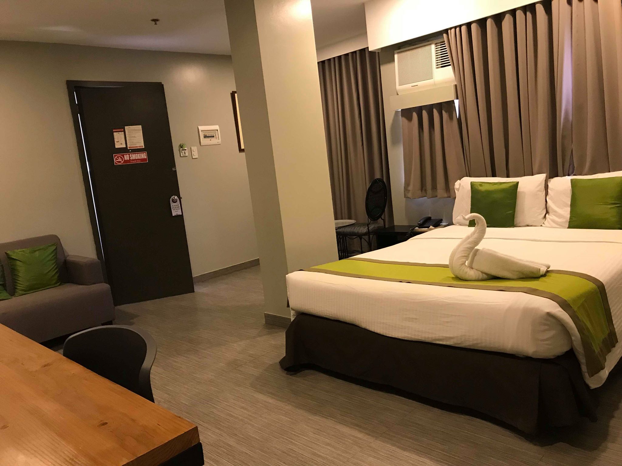 Cebu R Hotel by null