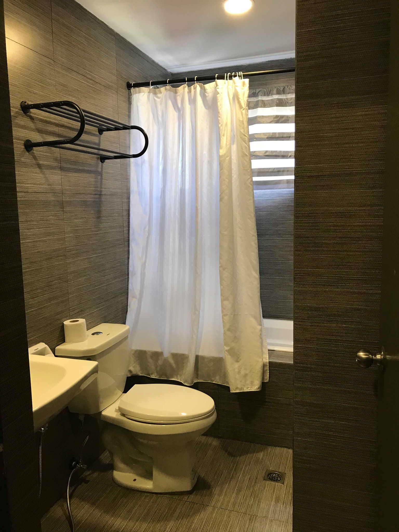 Cebu R Hotel by null
