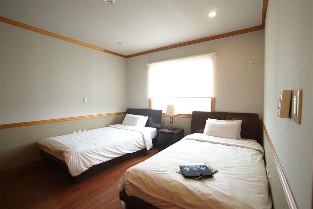 UTS Golf Village Jeju