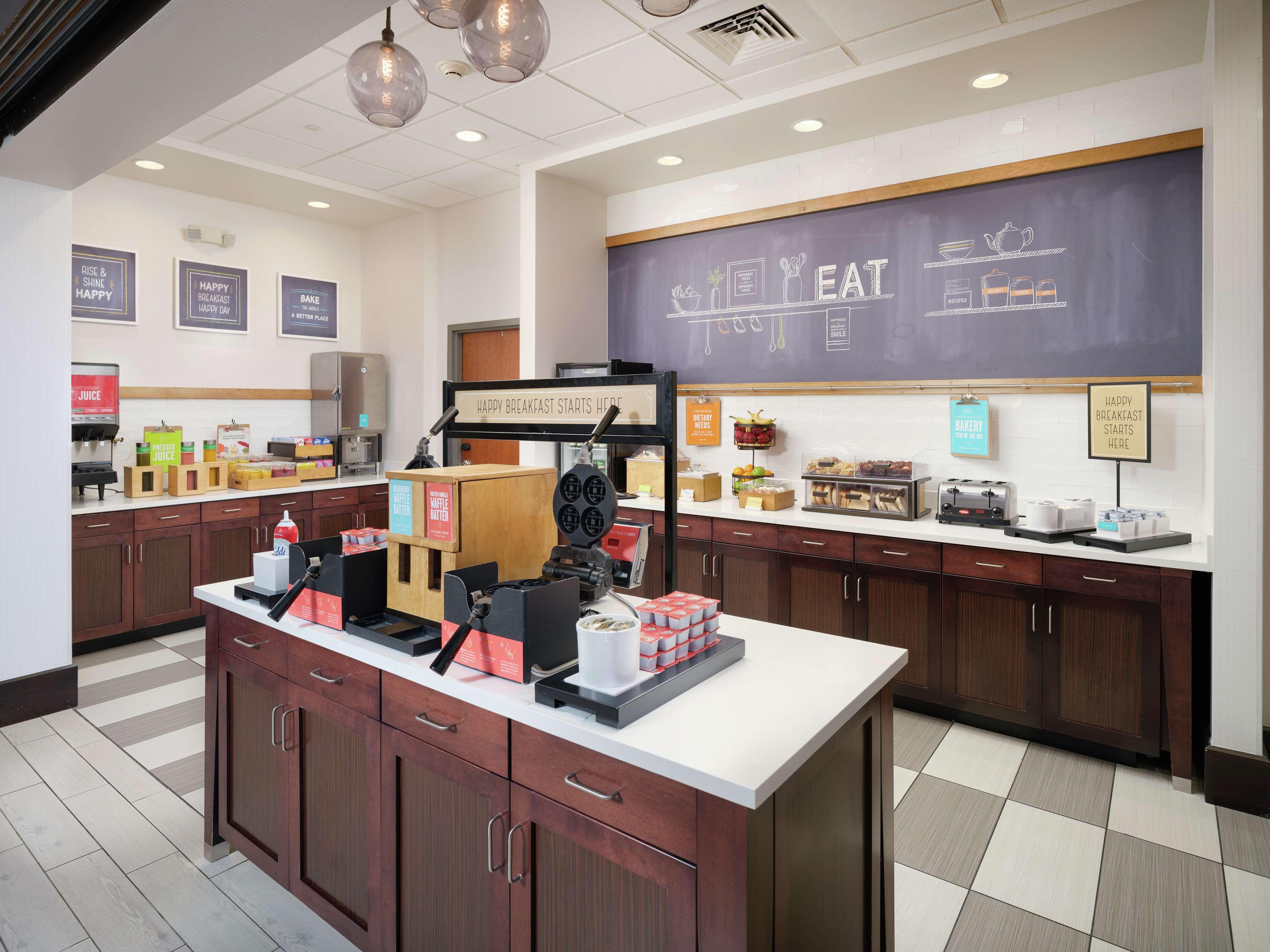 Hampton Inn & Suites Chattanooga/Hamilton Place