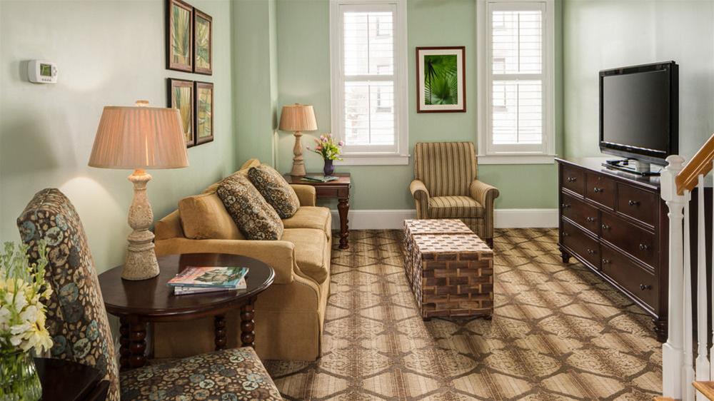 Andrew Pinckney Inn by null