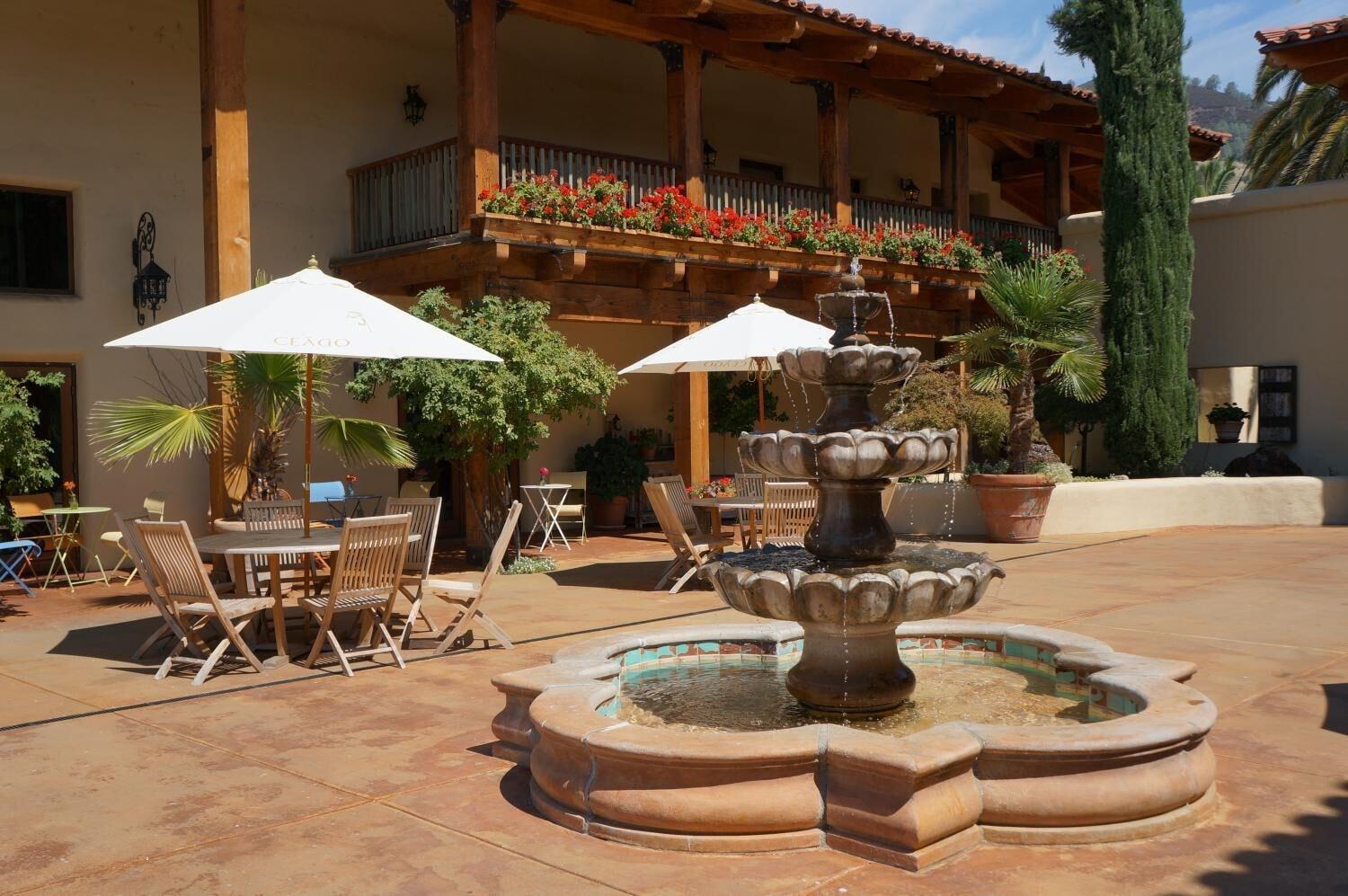 Lakeview Inn