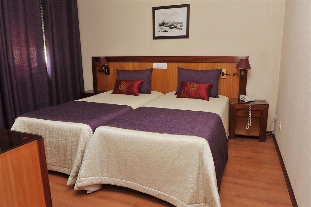 Hotel Aveiro Center by null