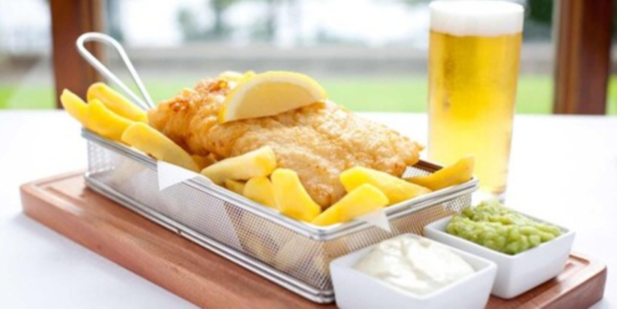 The Lakeside Hotel and Leisure Centre by null