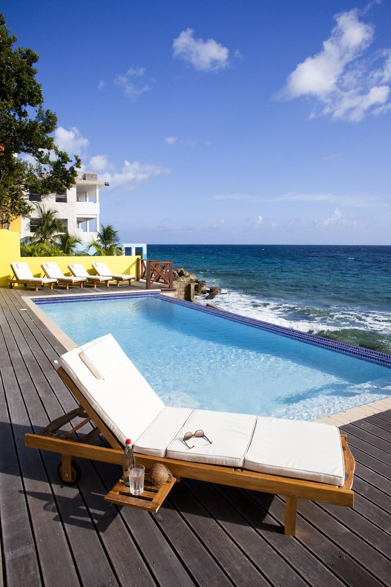 Scuba Lodge