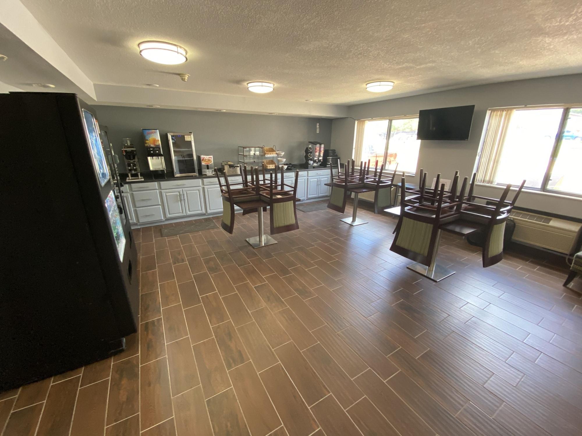 American Inn Cedar Rapids
