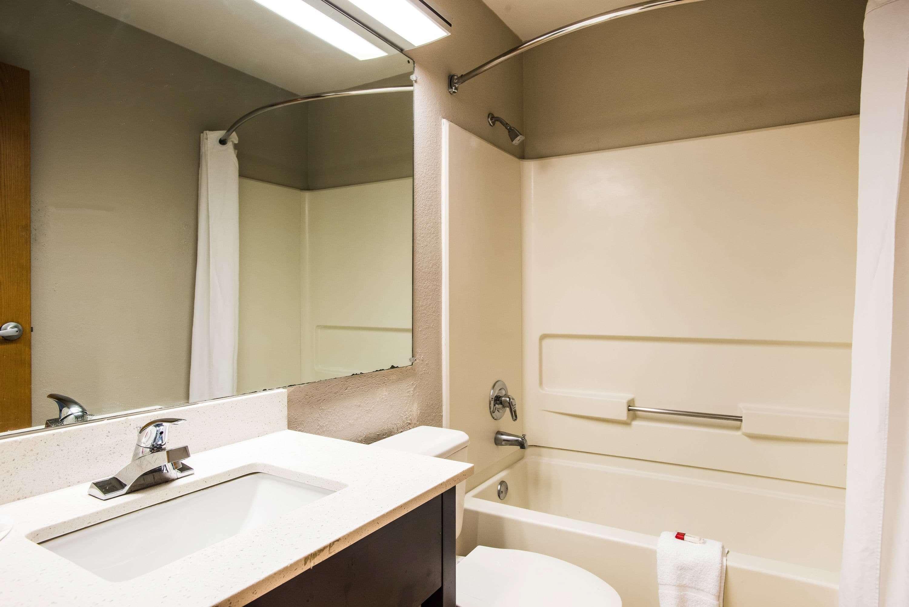 Microtel Inn & Suites By Wyndham Chattanooga/Near