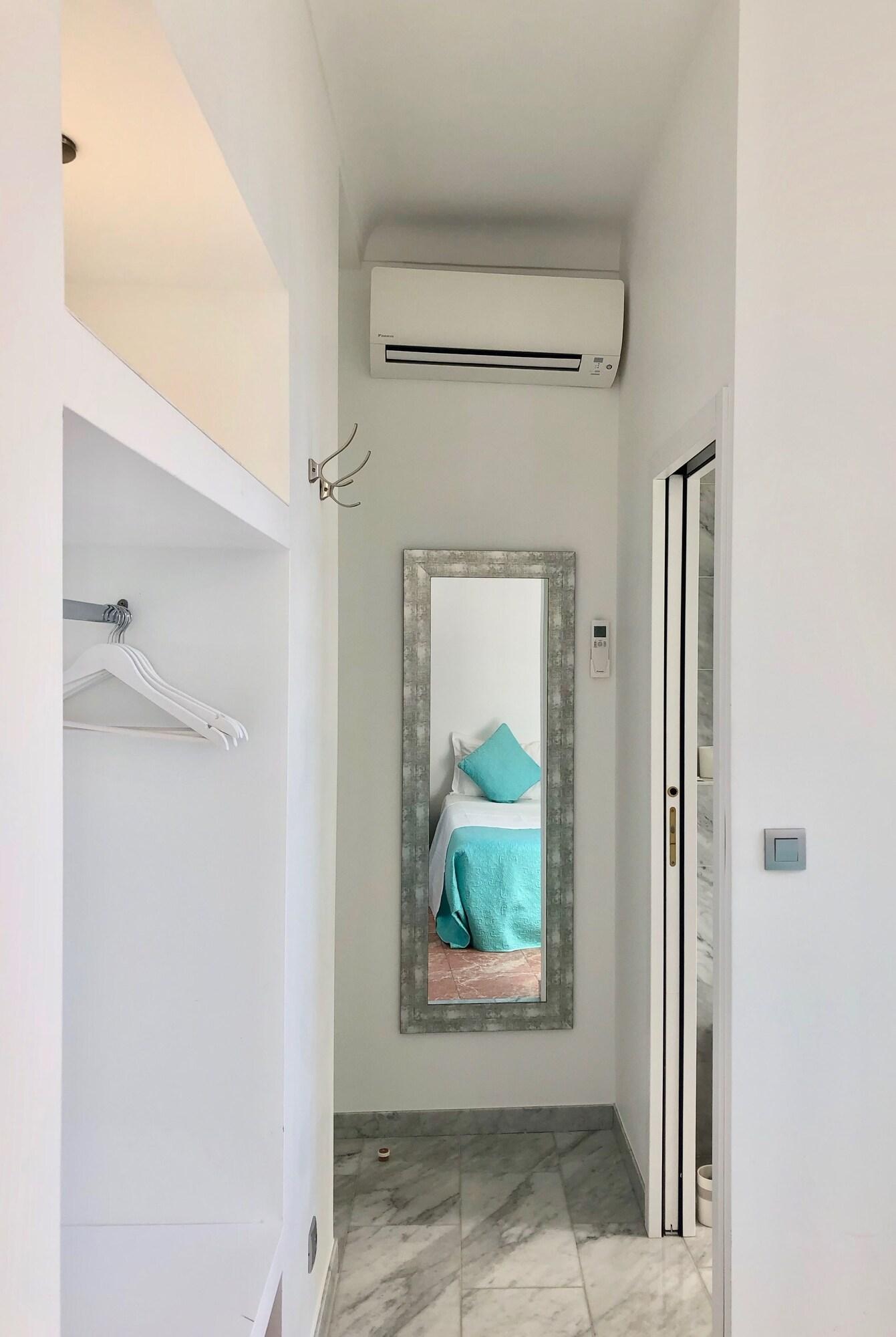 Hotel Normandy by null