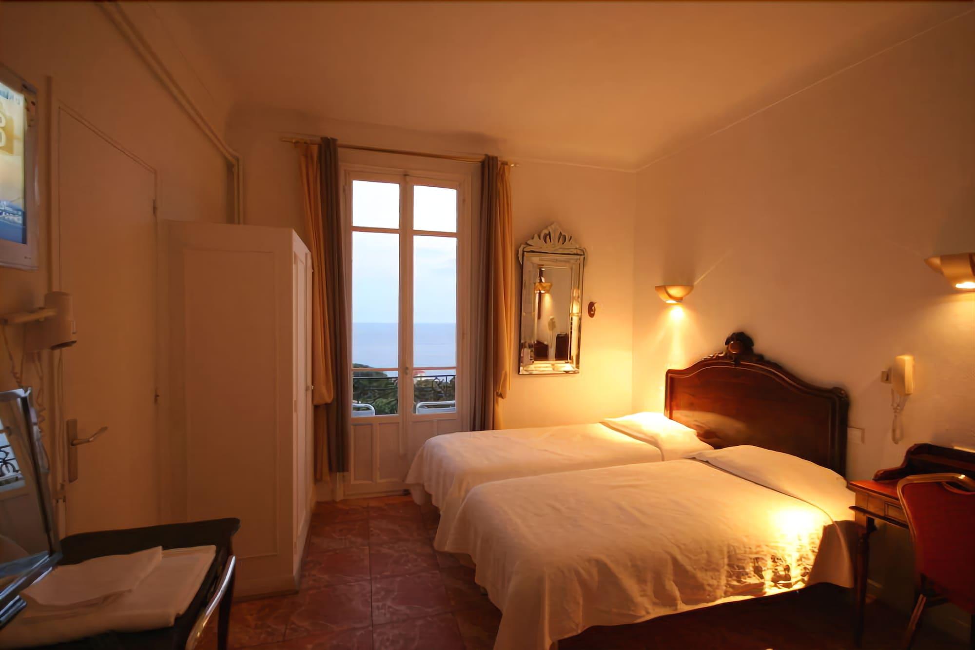 Hotel Normandy by null