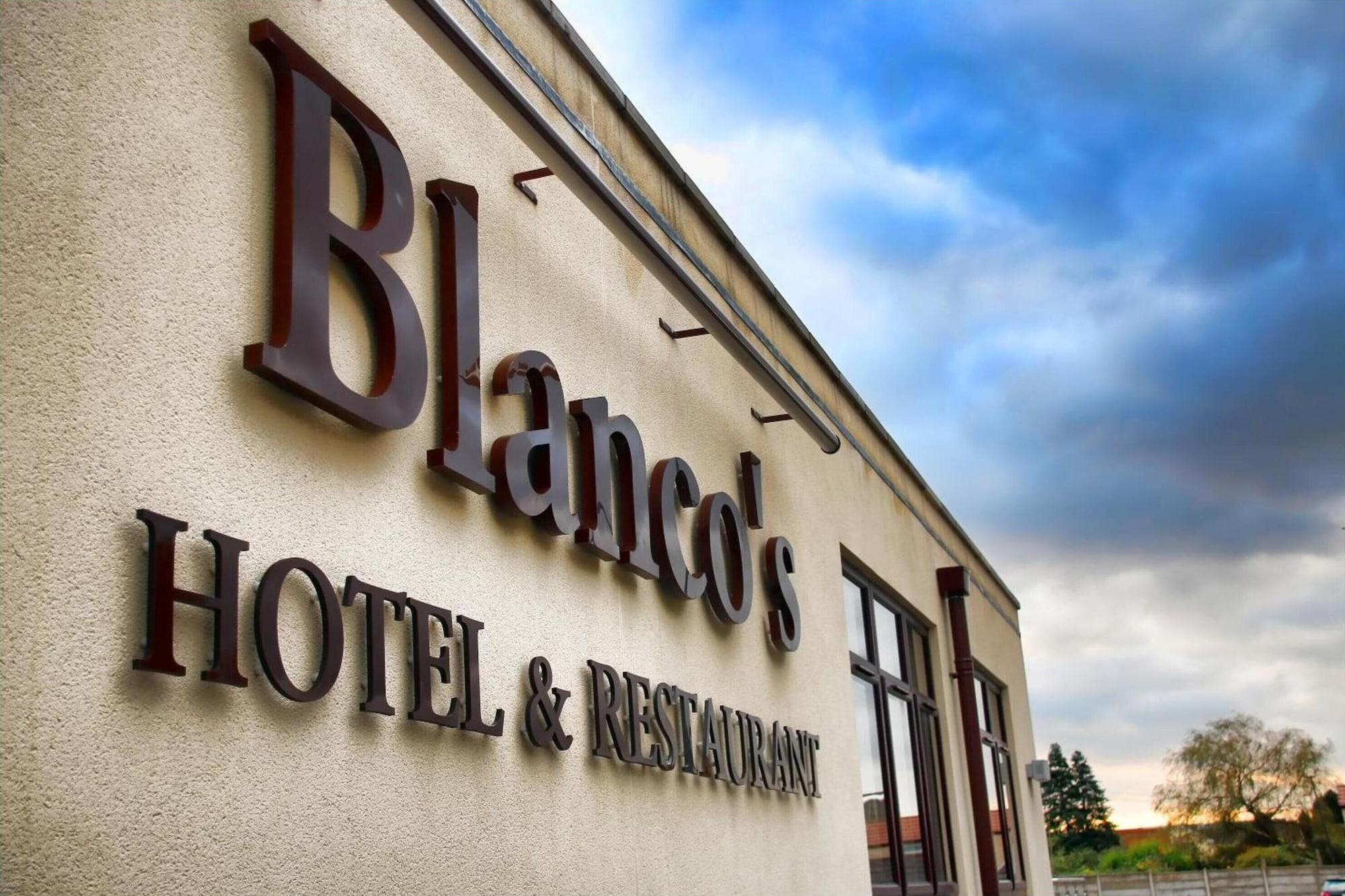 Blanco's Hotel image