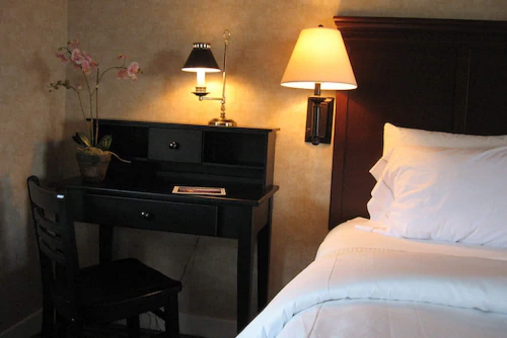 The Nantucket Inn by null