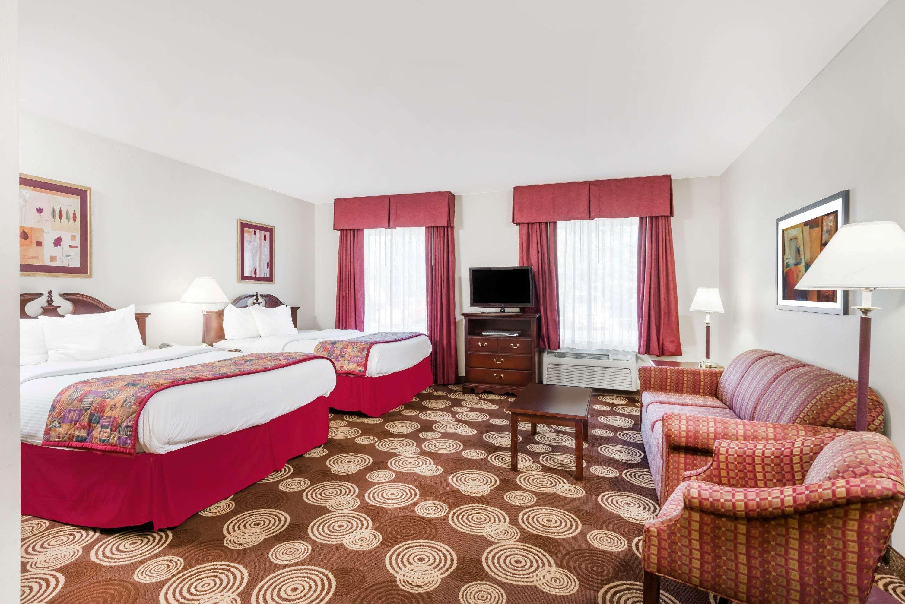 Hawthorn Suites By Wyndham Akron/Seville