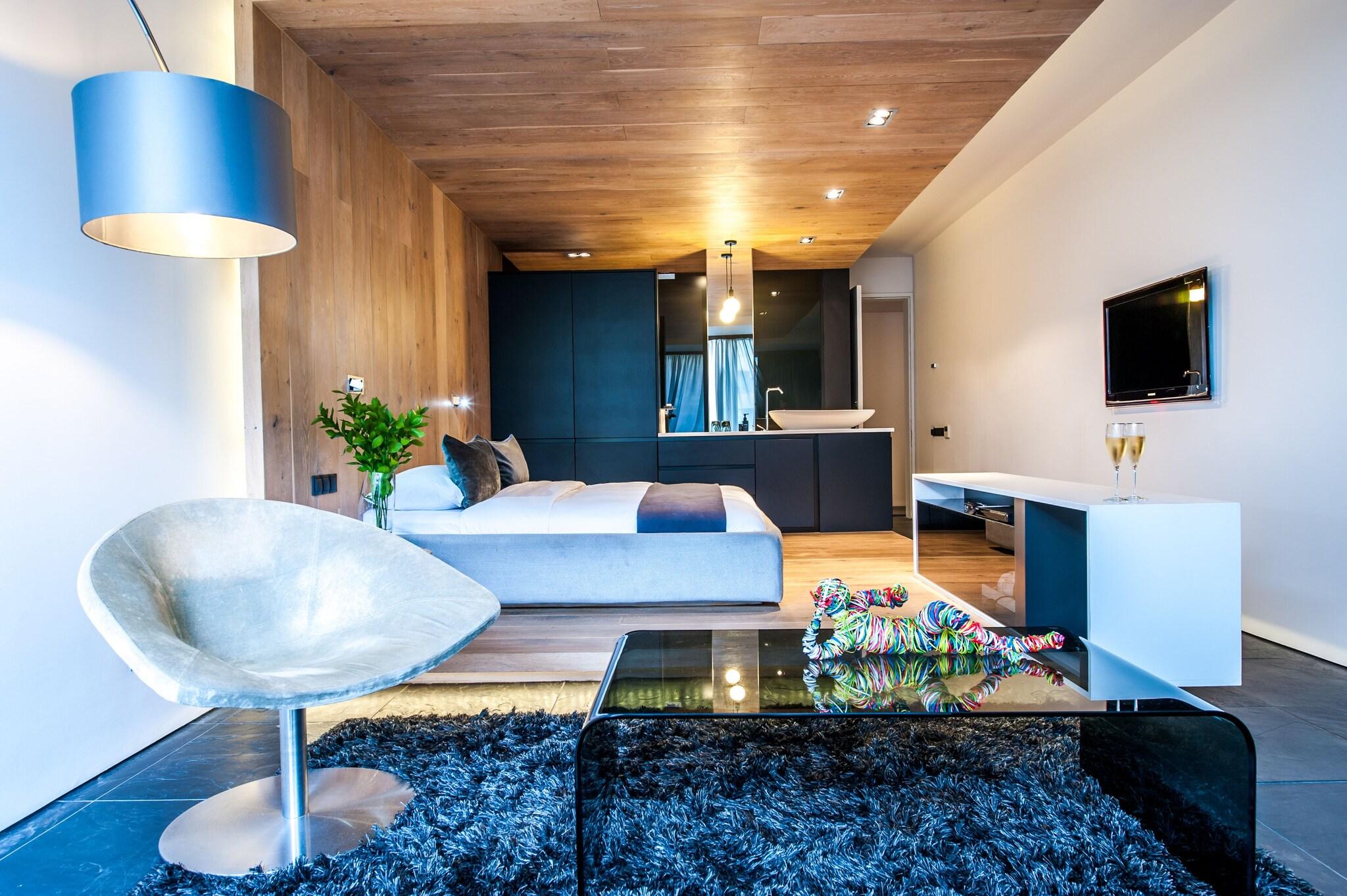 POD Camps Bay by The Oyster Collection by null