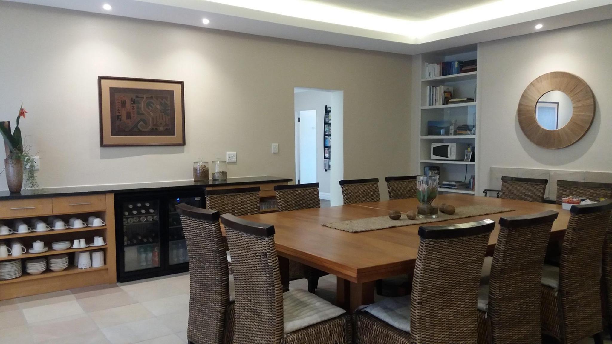 La Roche Guest House