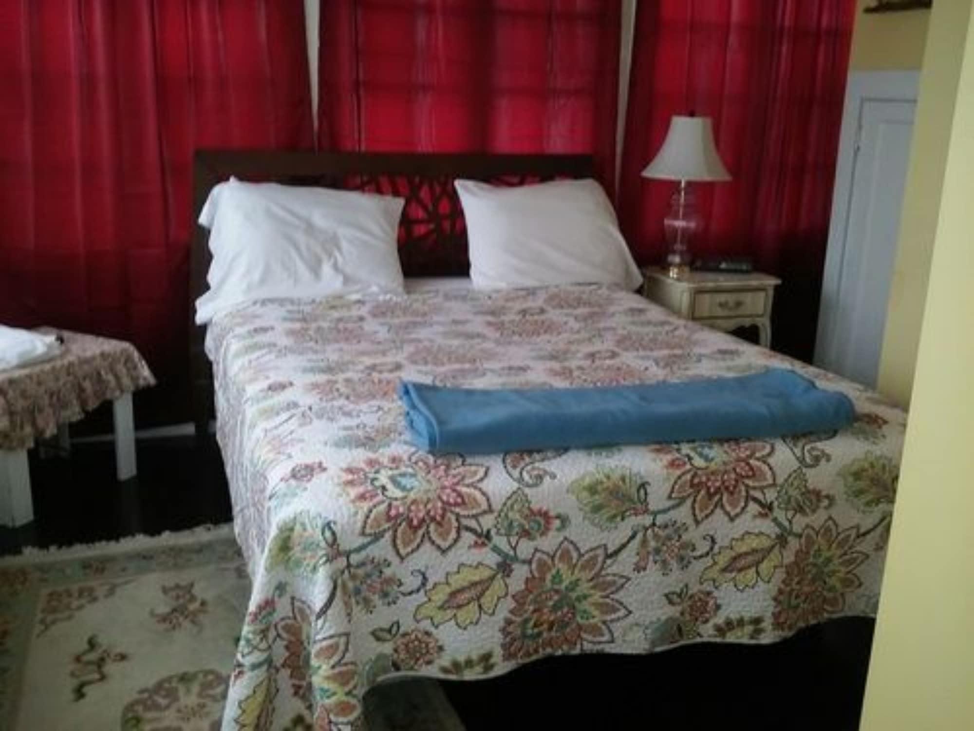 Six Acres Bed & Breakfast by null