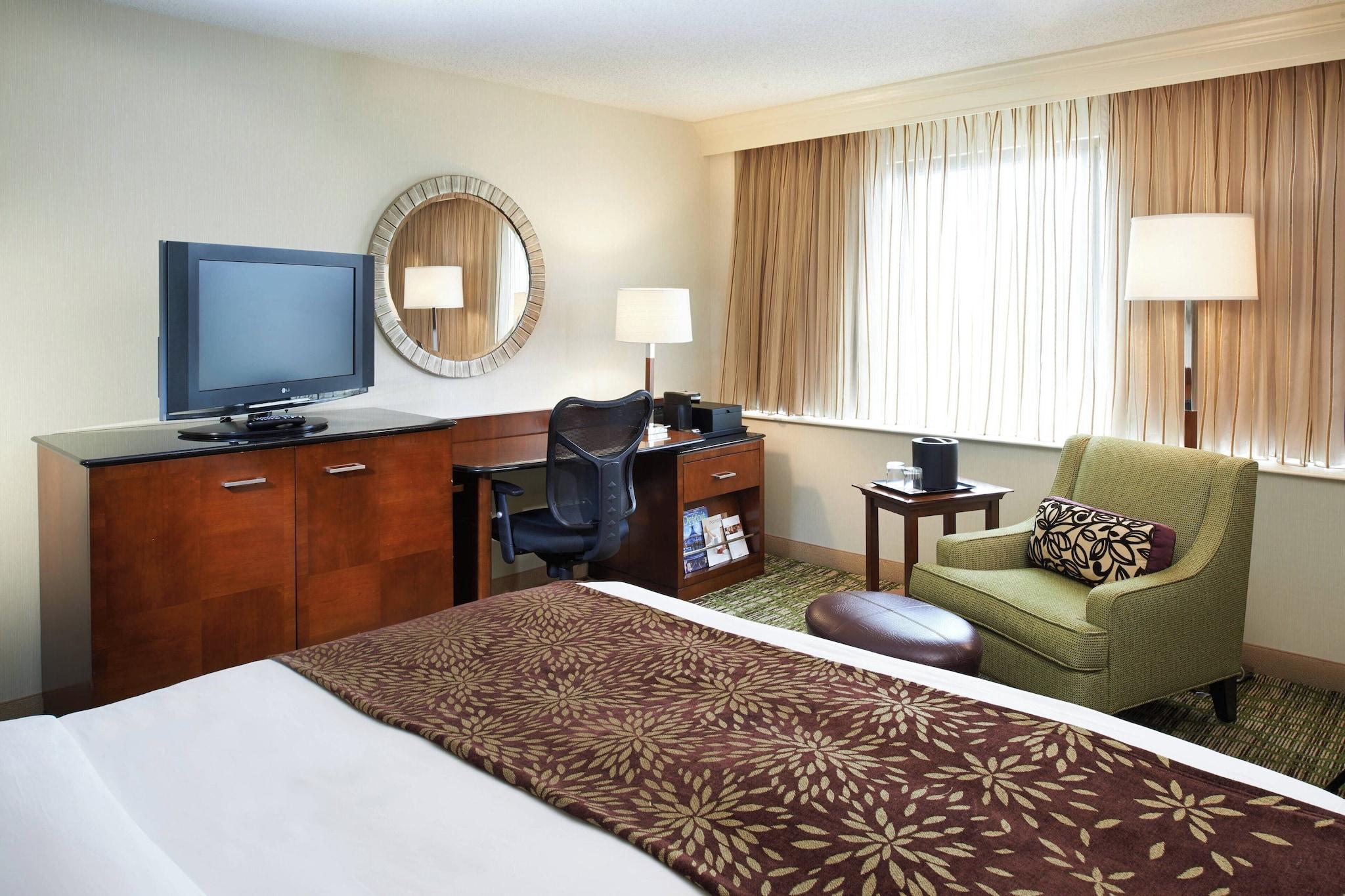 Detroit Marriott Livonia