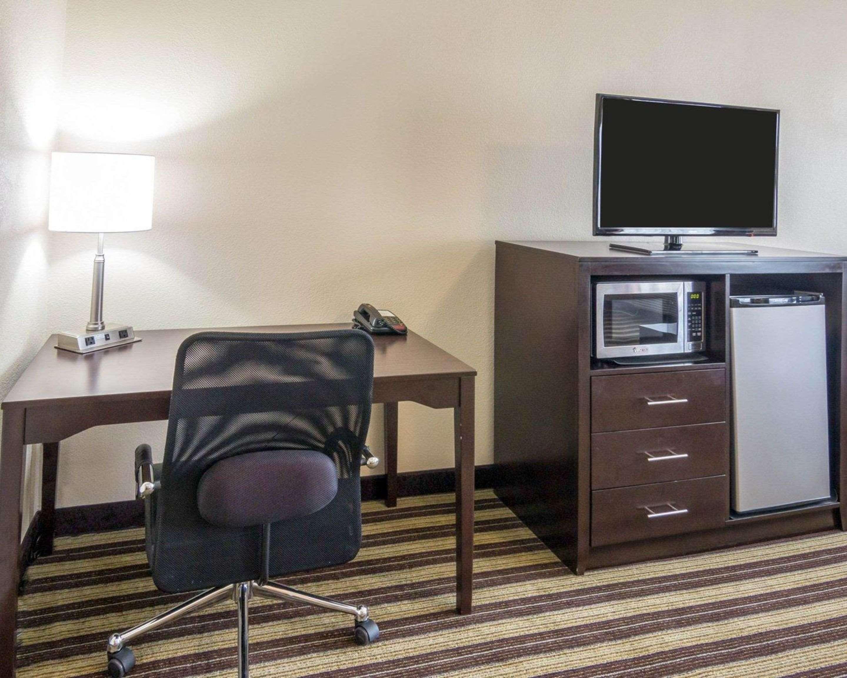 Quality Inn & Suites Ascension Park