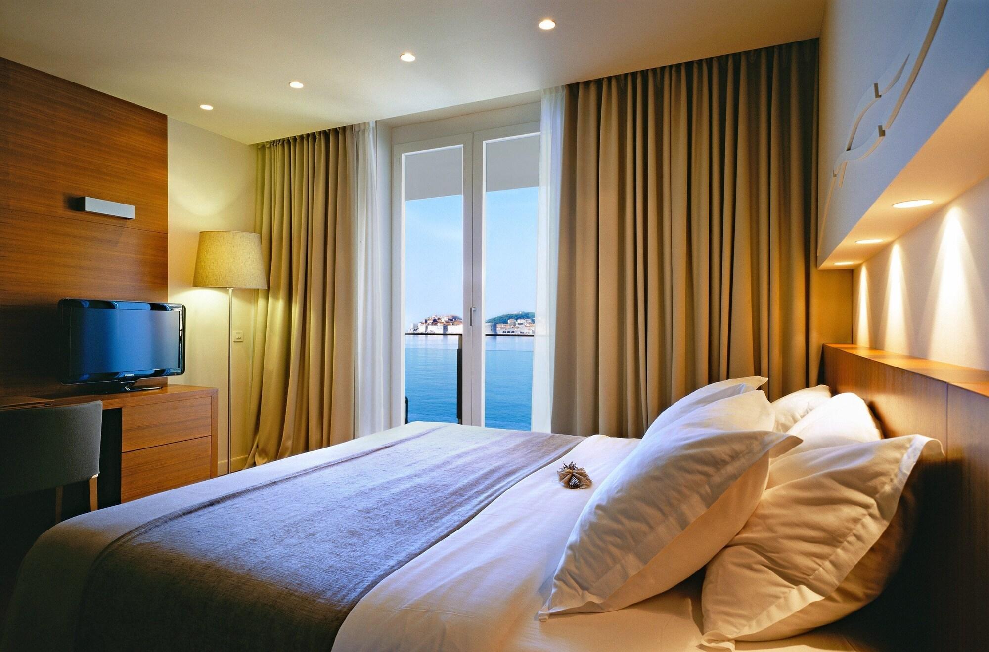 Villa Dubrovnik d.d. by null