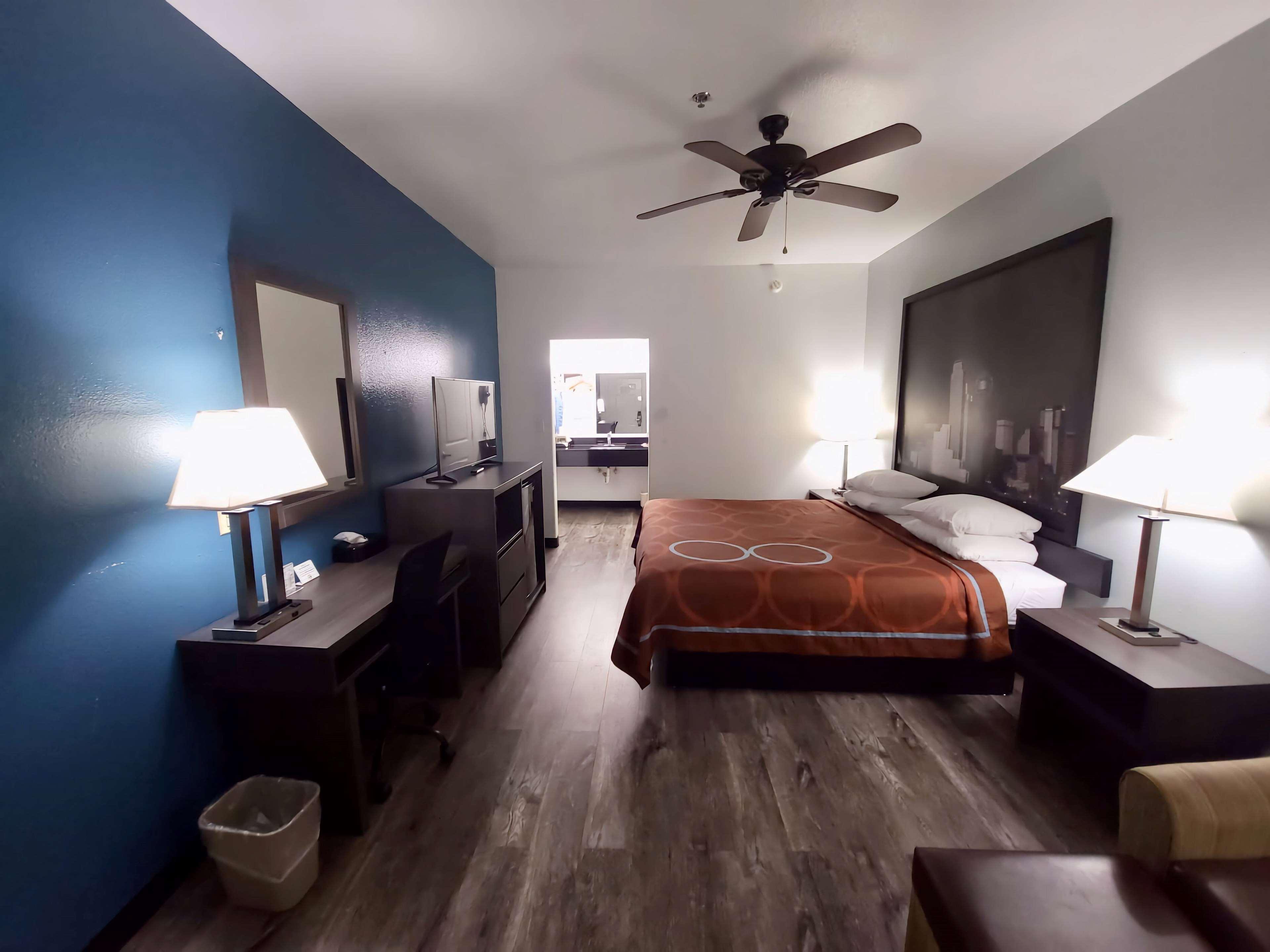 Scottish Inns & Suites Forney East Dallas TX