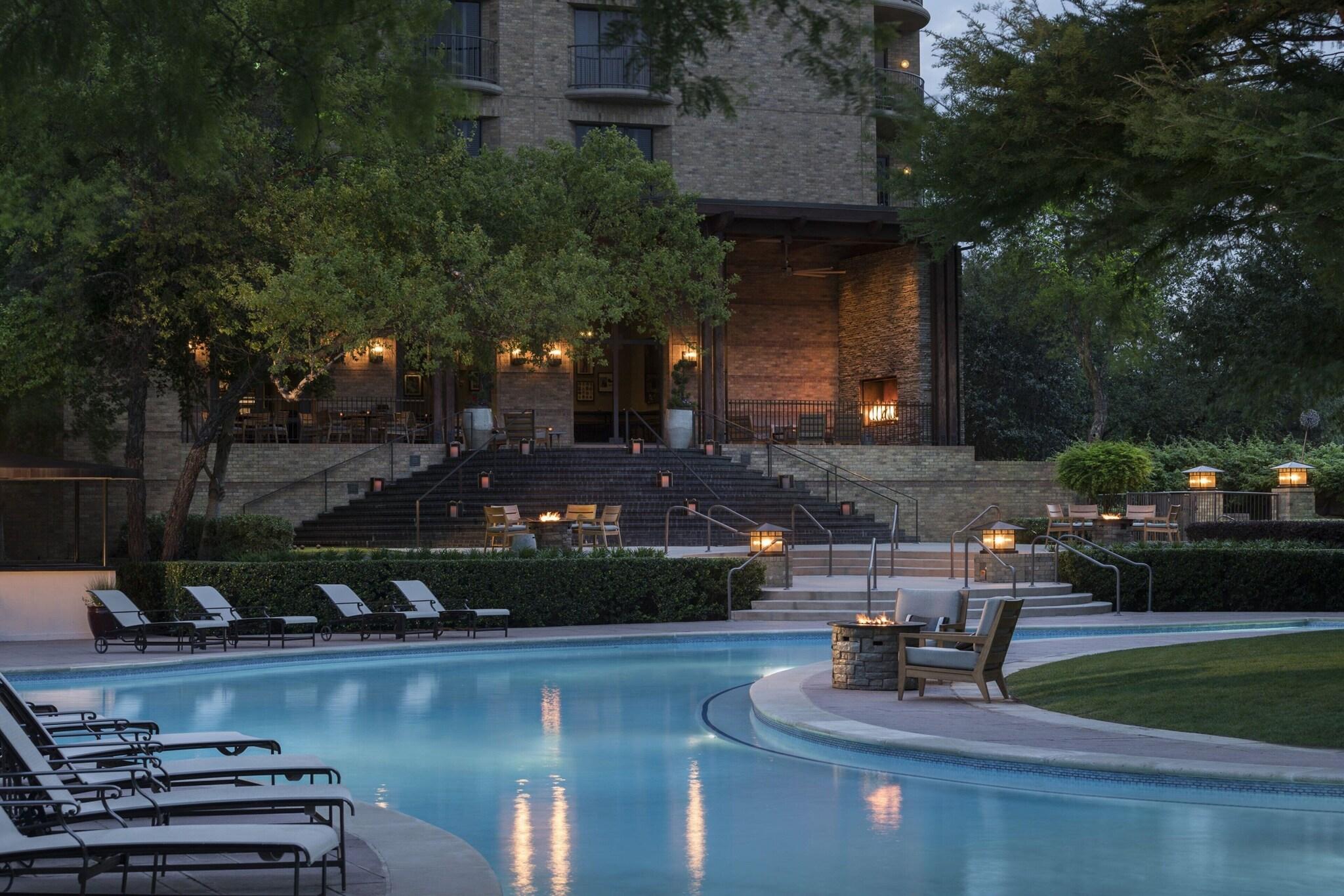 The Ritz-Carlton Dallas, Las Colinas by null