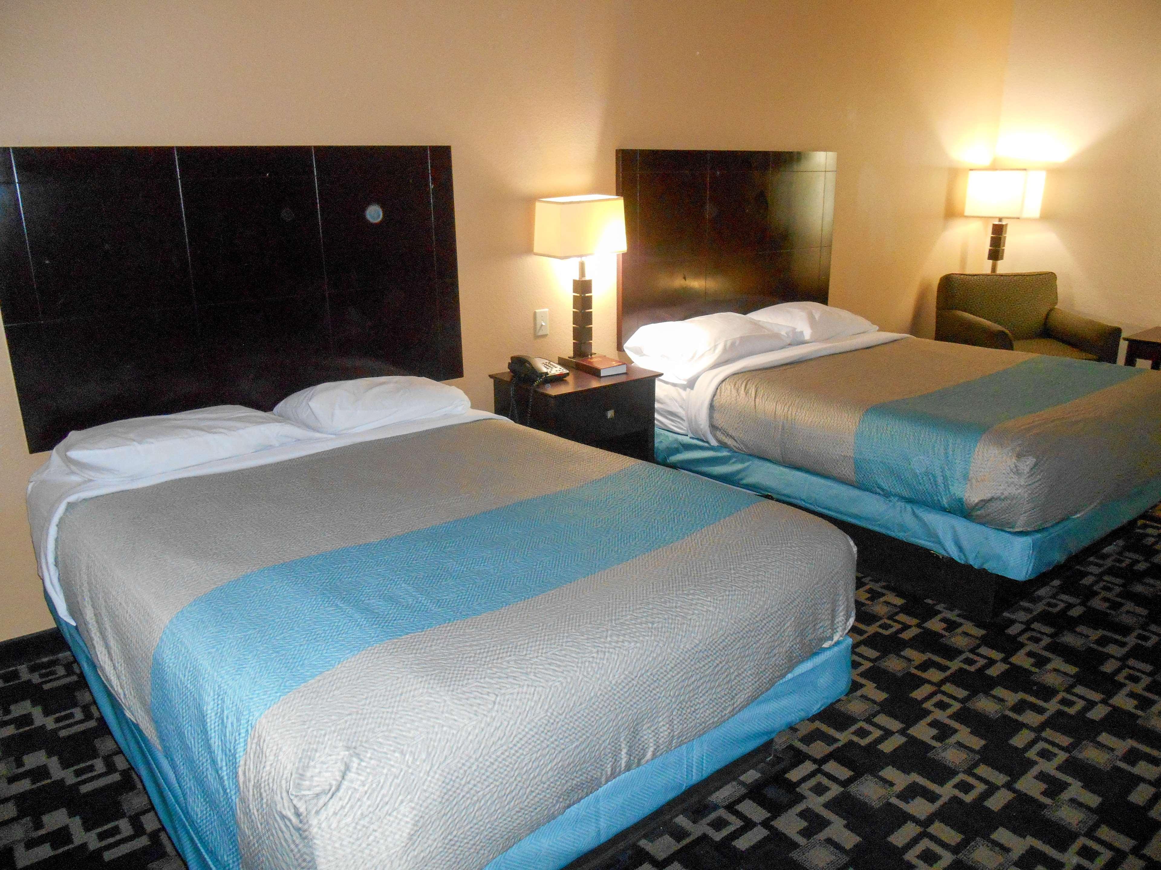 Motel 6 Joshua