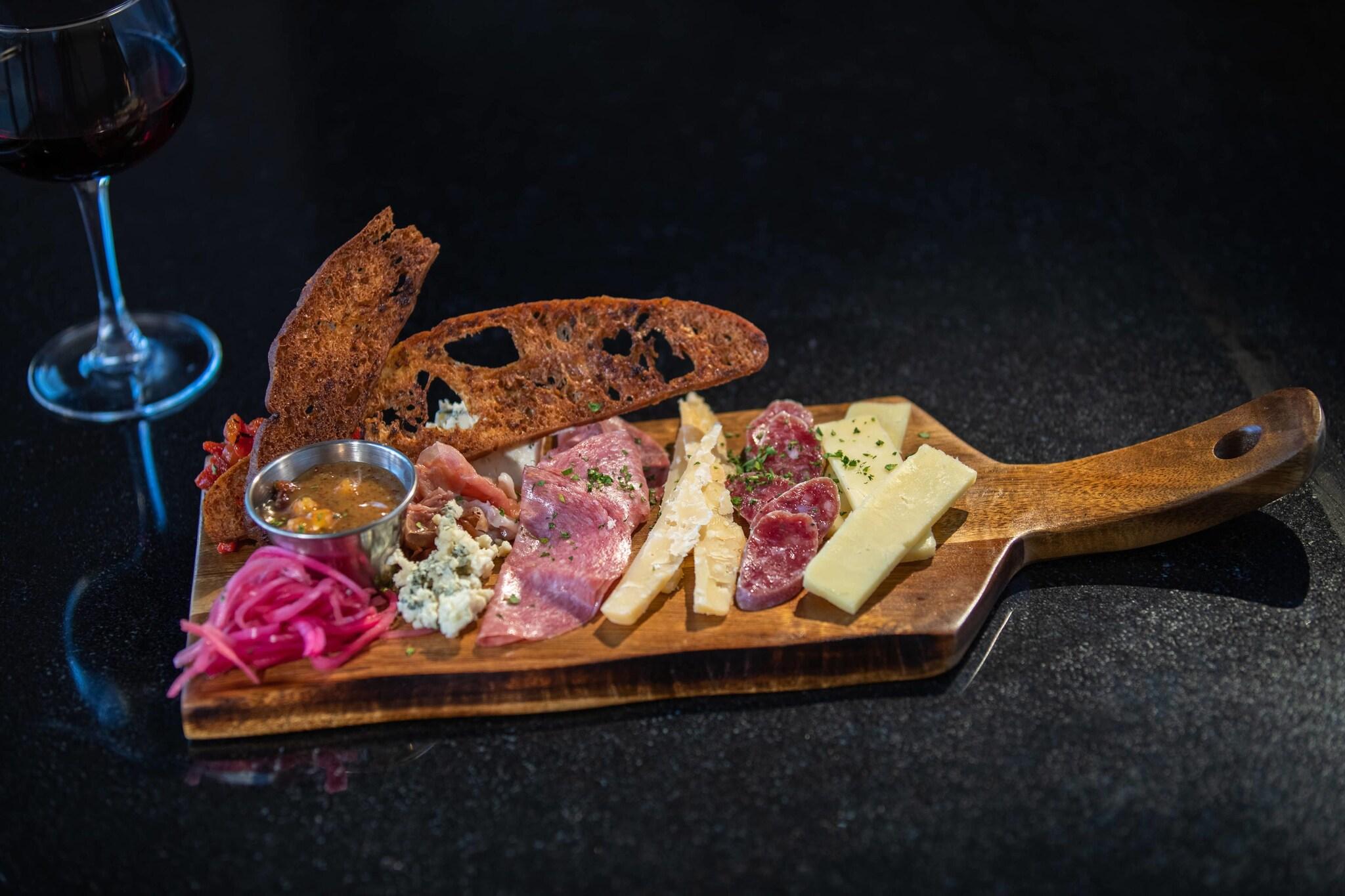 Renaissance Des Moines Savery Hotel by null