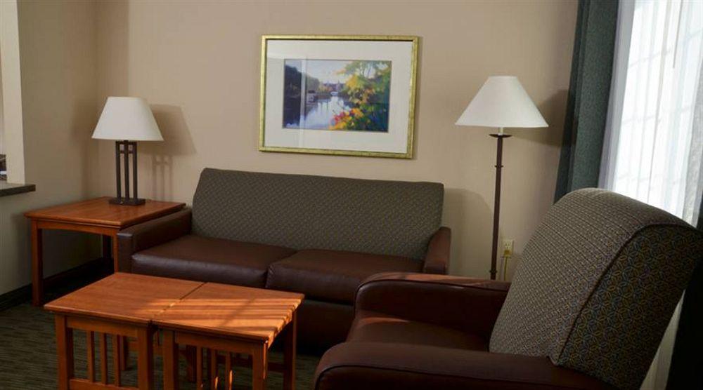 Aspen Suites